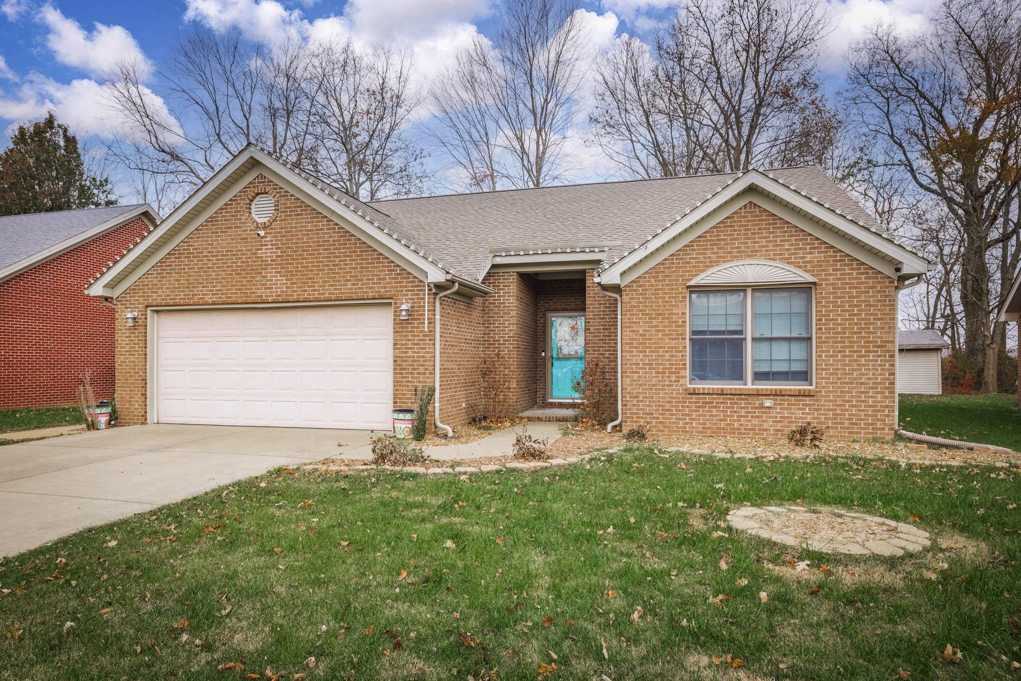 3827 Countryside Drive, Owensboro, Kentucky 42303, 3 Bedrooms Bedrooms, ,2 BathroomsBathrooms,Single Family Residence,For Sale,Countryside Drive,91167