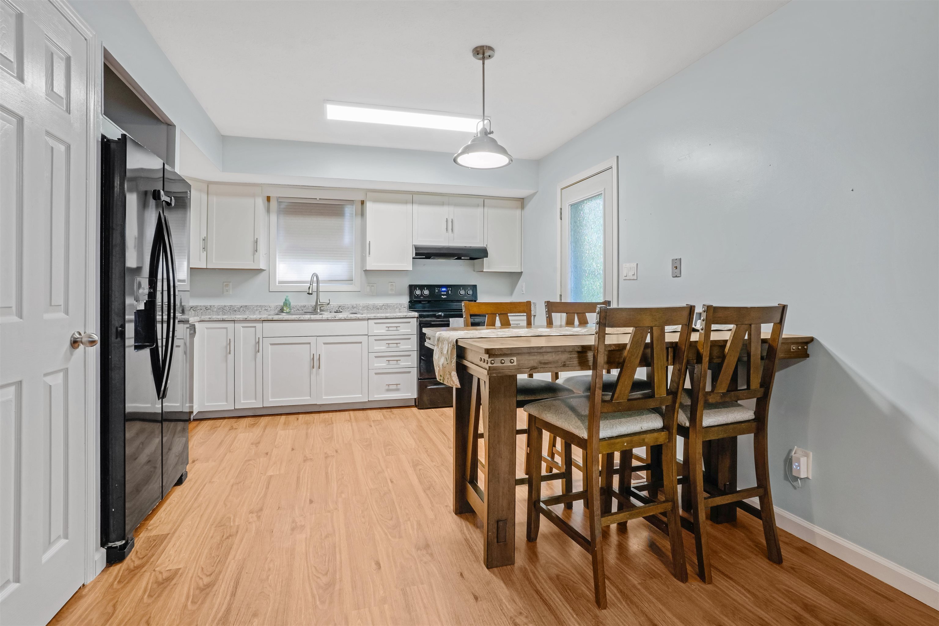 1911 Governor Street, Evansville, Indiana 47713, 3 Bedrooms Bedrooms, ,1 BathroomBathrooms,Single Family Residence,For Sale,Governor Street,91172