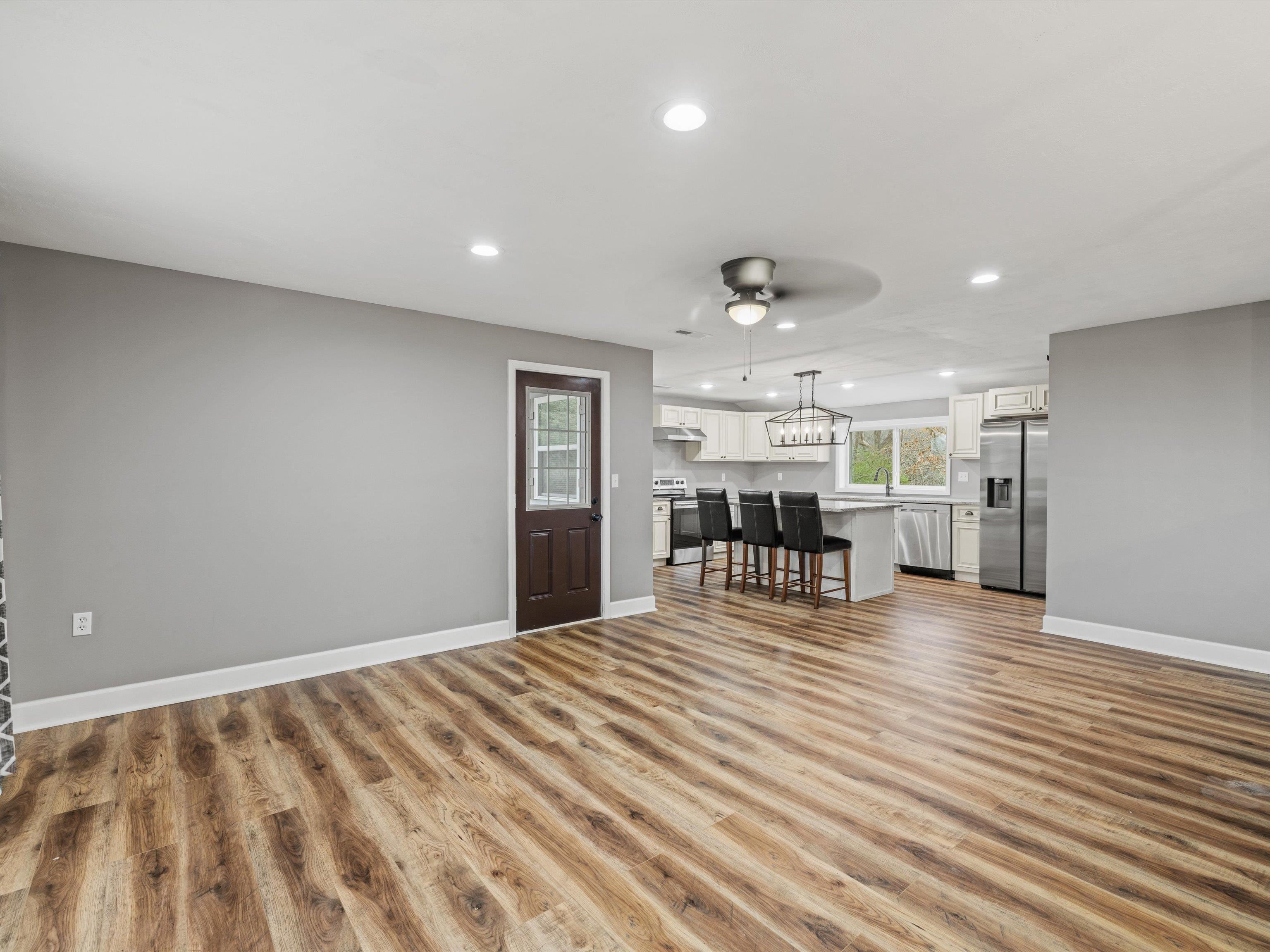 208 Hollow Church Road, Falls of Rough, Kentucky 40119, 4 Bedrooms Bedrooms, ,2 BathroomsBathrooms,Single Family Residence,For Sale,Hollow Church Road,91174