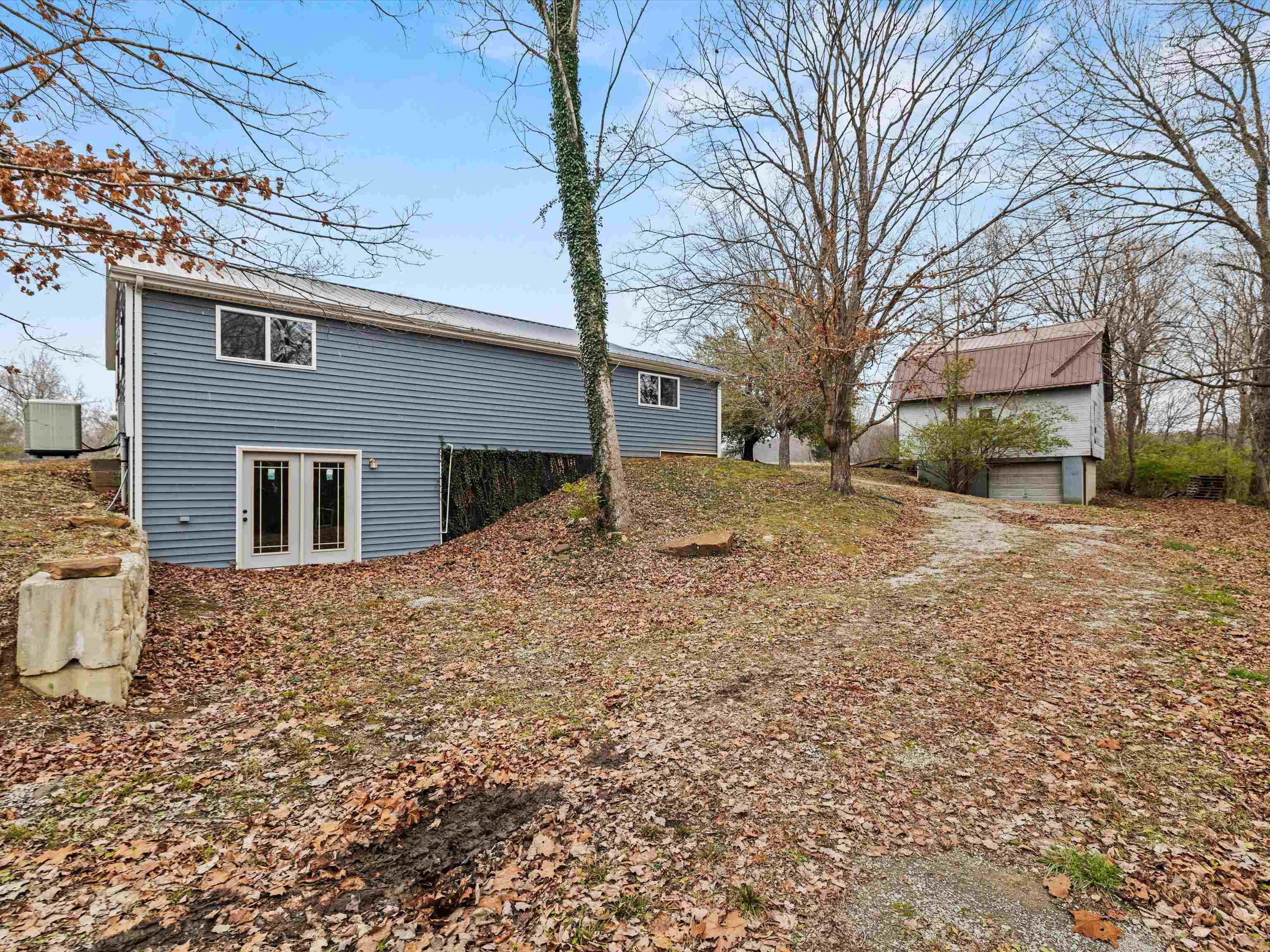 208 Hollow Church Road, Falls of Rough, Kentucky 40119, 4 Bedrooms Bedrooms, ,2 BathroomsBathrooms,Single Family Residence,For Sale,Hollow Church Road,91174