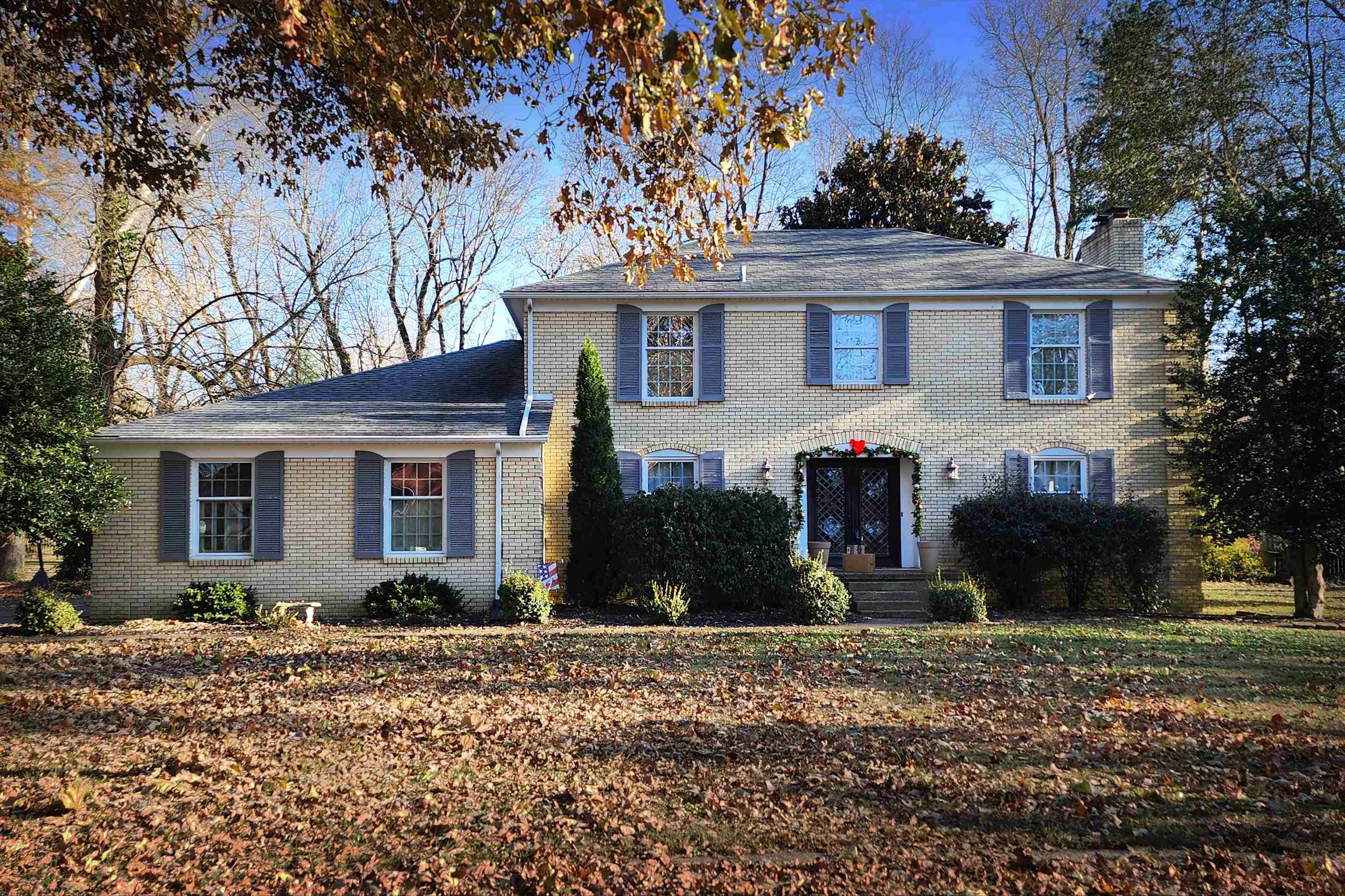 1104 Hickory, Owensboro, Kentucky 42303, 3 Bedrooms Bedrooms, ,2 BathroomsBathrooms,Single Family Residence,For Sale,Hickory,91177
