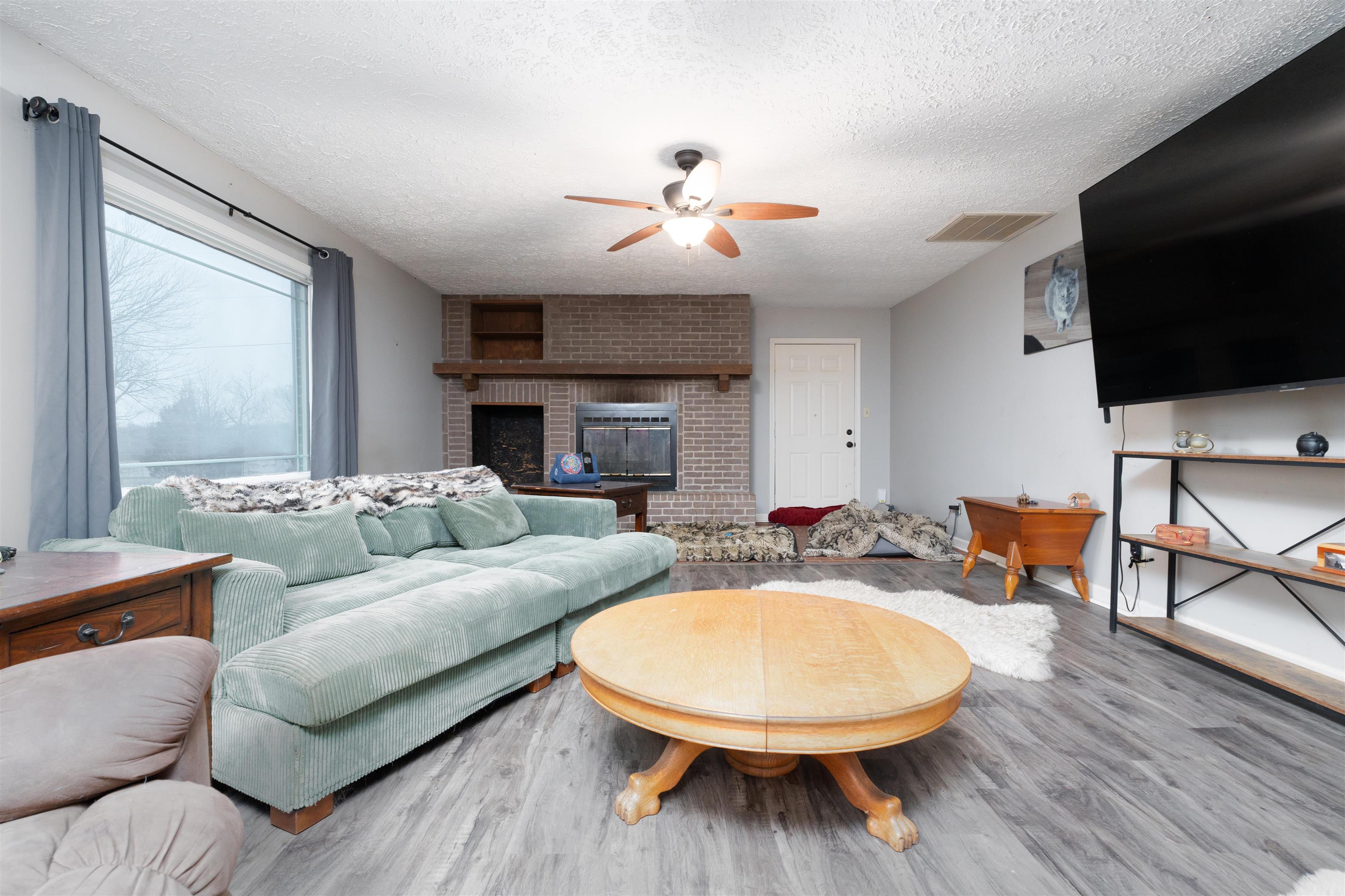 141 Sugar Grove Road, Whitesville, Kentucky 42378, 3 Bedrooms Bedrooms, ,2 BathroomsBathrooms,Single Family Residence,For Sale,Sugar Grove Road,91178