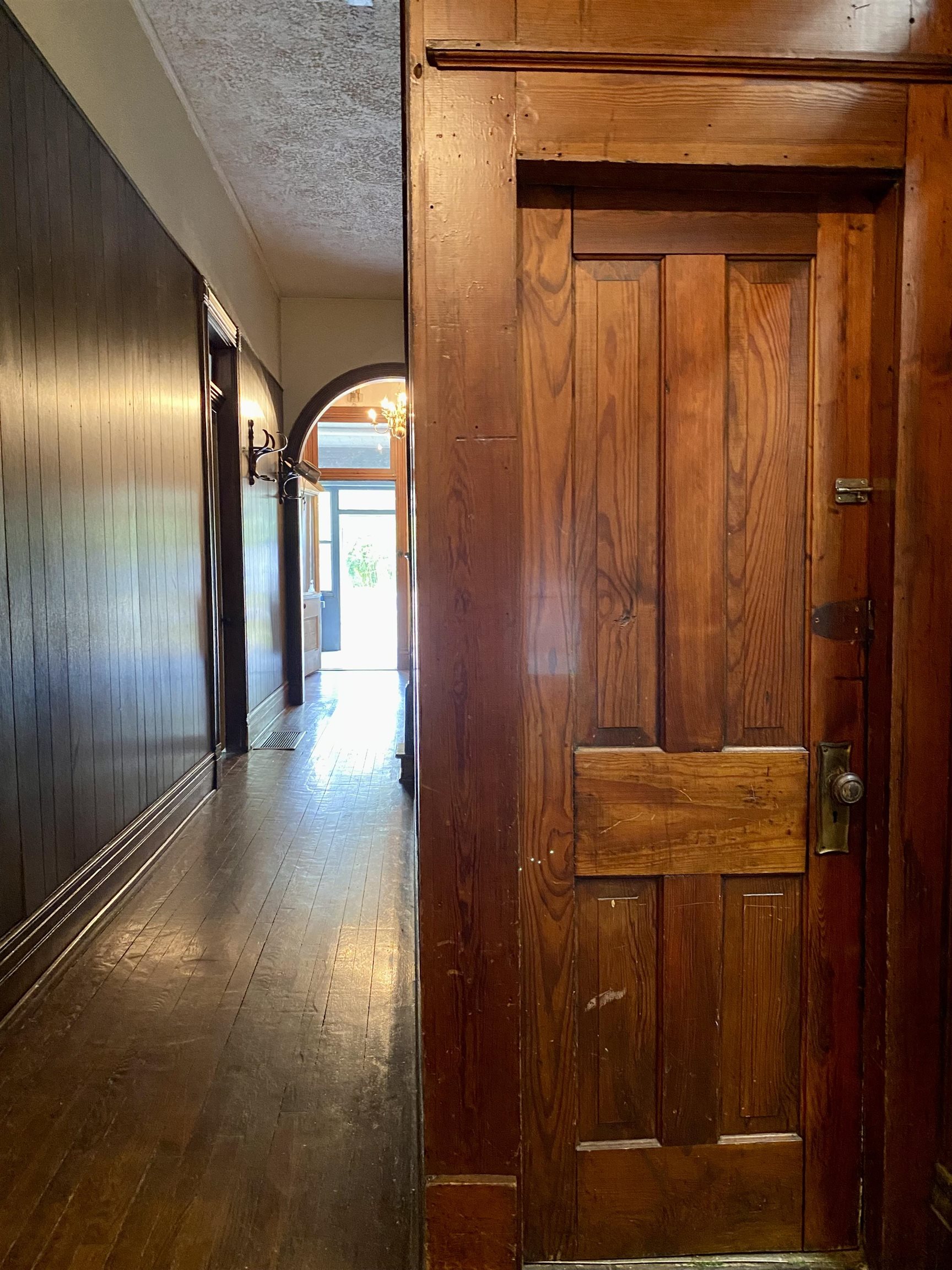 164 Main St, Greenville, Kentucky 42345, 4 Bedrooms Bedrooms, ,3 BathroomsBathrooms,Single Family Residence,For Sale,Main St,91179