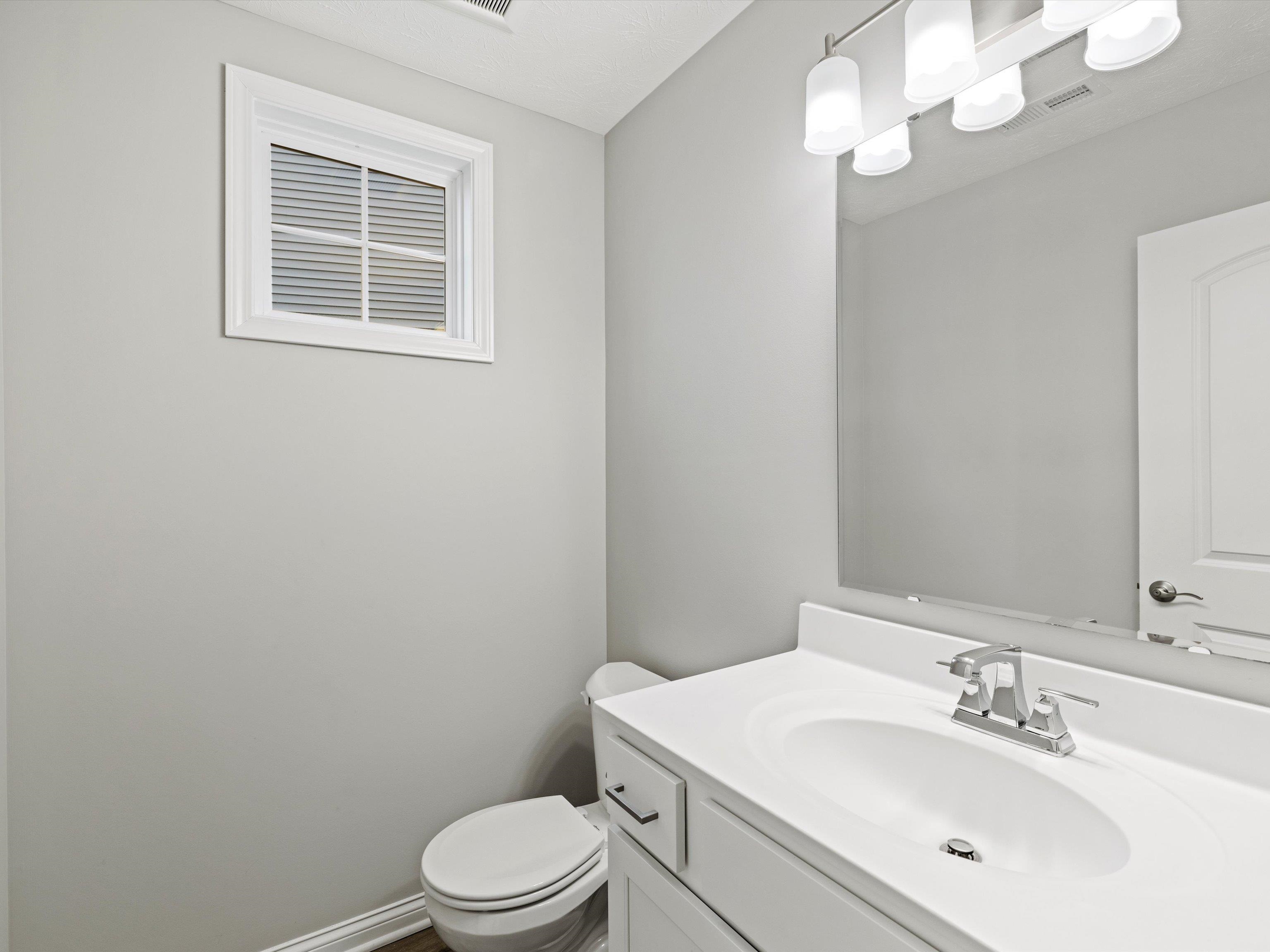2290 Skaggs Court, Owensboro, Kentucky 42301, 4 Bedrooms Bedrooms, ,2 BathroomsBathrooms,Single Family Residence,For Sale,Skaggs Court,91180