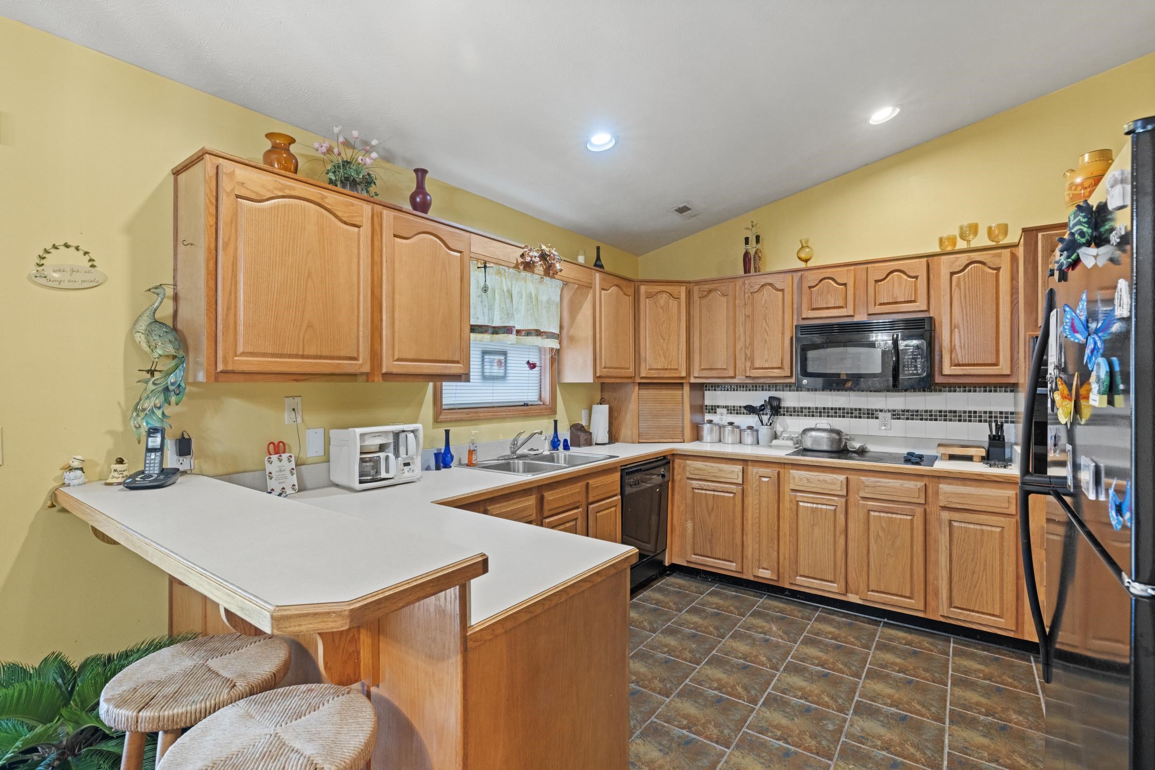 398 Blue Grass Dr, Lewisport, Kentucky 42351, 3 Bedrooms Bedrooms, ,2 BathroomsBathrooms,Single Family Residence,For Sale,Blue Grass Dr,91182