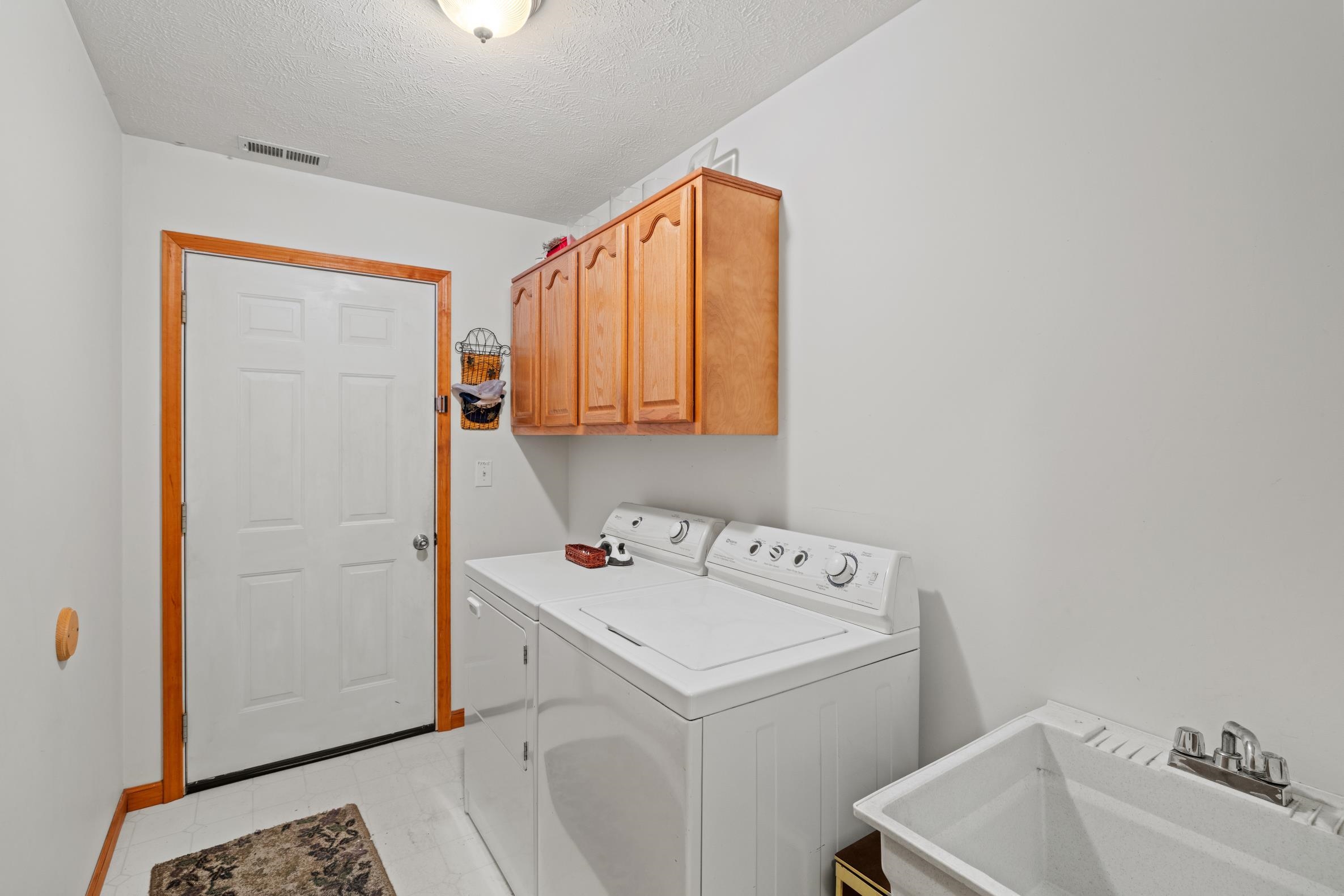 398 Blue Grass Dr, Lewisport, Kentucky 42351, 3 Bedrooms Bedrooms, ,2 BathroomsBathrooms,Single Family Residence,For Sale,Blue Grass Dr,91182