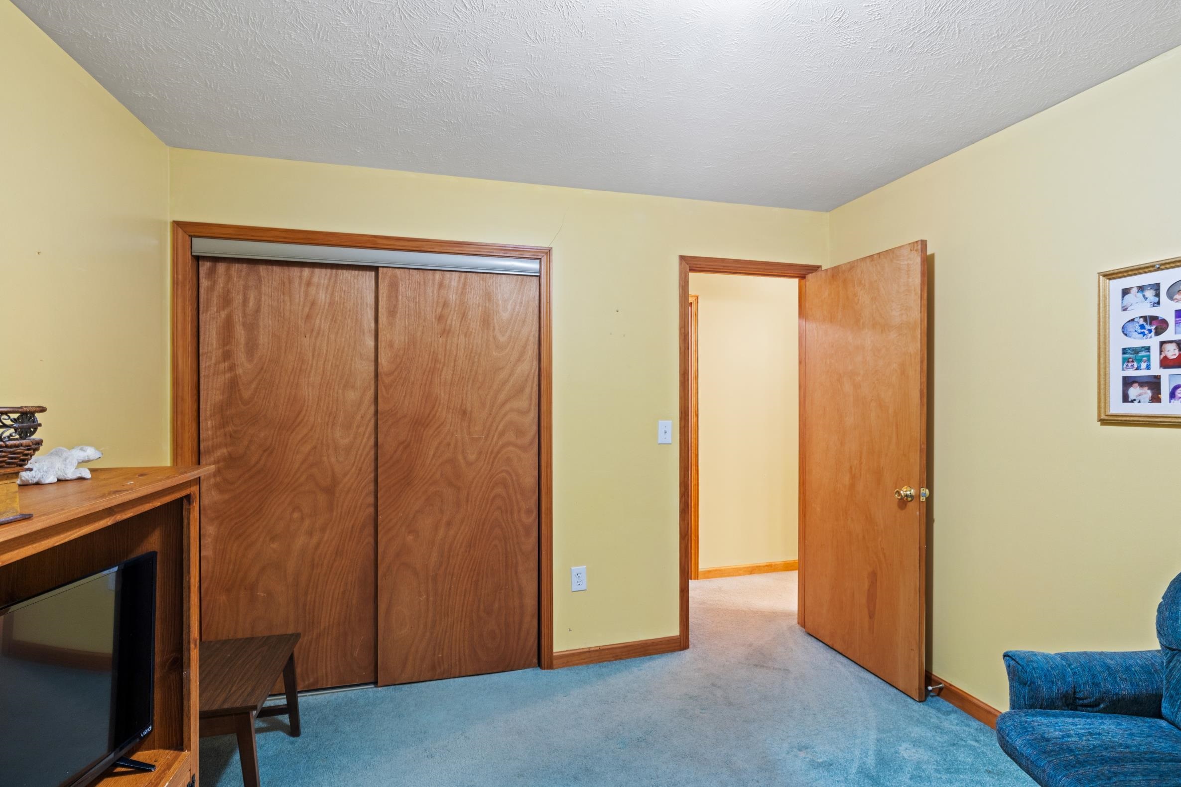 398 Blue Grass Dr, Lewisport, Kentucky 42351, 3 Bedrooms Bedrooms, ,2 BathroomsBathrooms,Single Family Residence,For Sale,Blue Grass Dr,91182