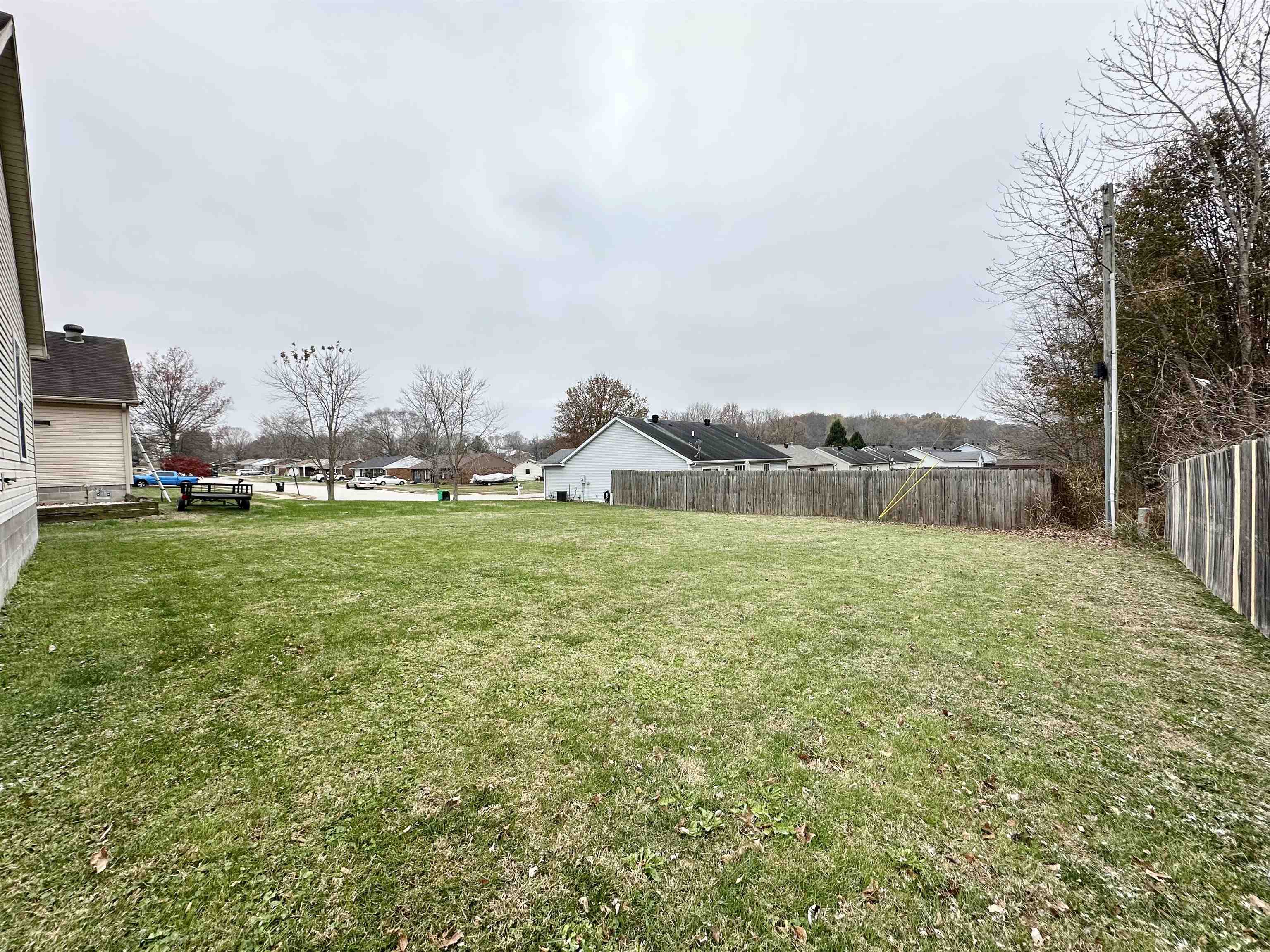 6294 Waterfield Drive, Owensboro, Kentucky 42303, 3 Bedrooms Bedrooms, ,2 BathroomsBathrooms,Single Family Residence,For Sale,Waterfield Drive,91183
