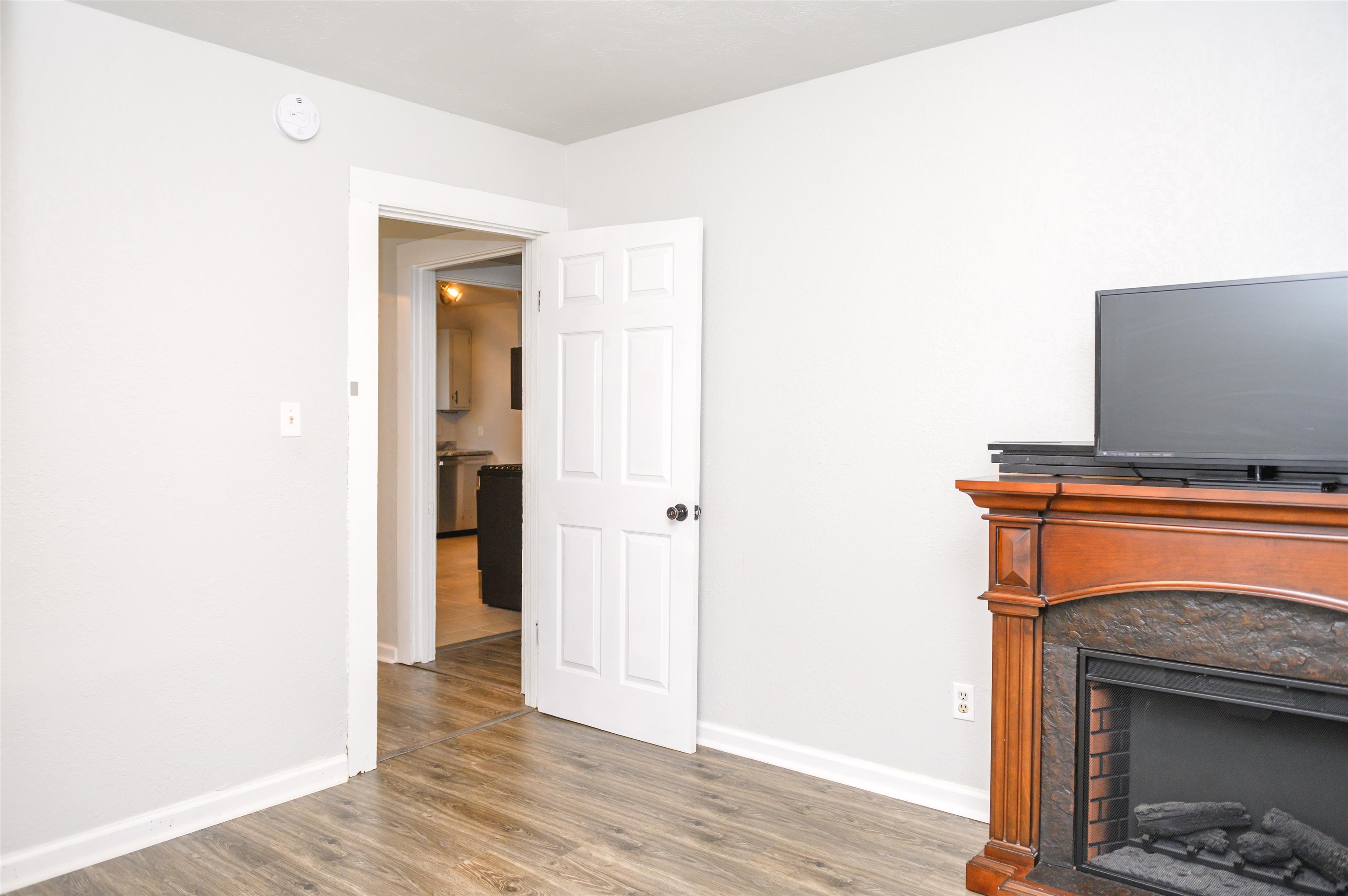 1740 Lee Court, Owensboro, Kentucky 42301, 3 Bedrooms Bedrooms, ,1 BathroomBathrooms,Single Family Residence,For Sale,Lee Court,91188