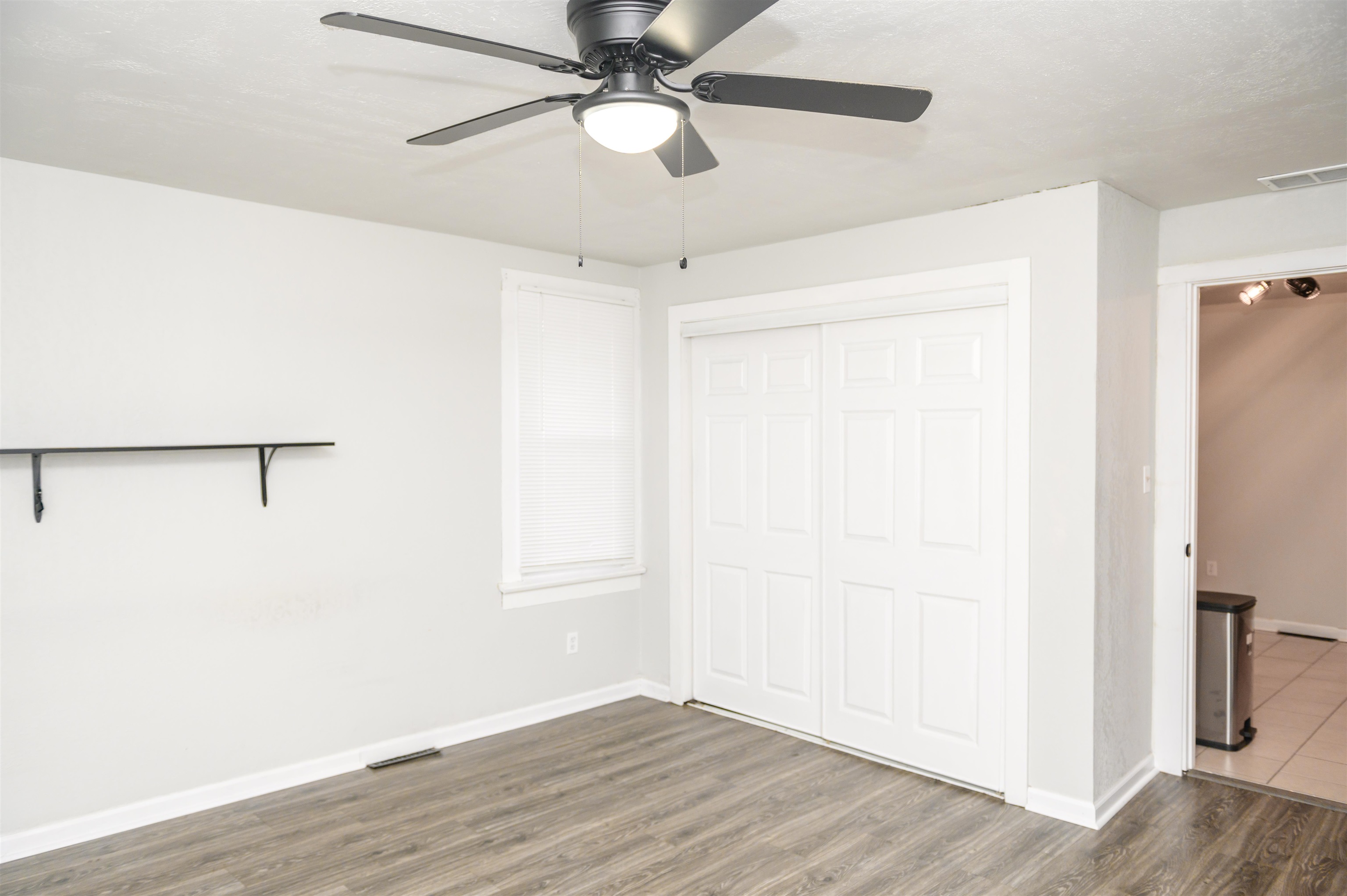 1740 Lee Court, Owensboro, Kentucky 42301, 3 Bedrooms Bedrooms, ,1 BathroomBathrooms,Single Family Residence,For Sale,Lee Court,91188