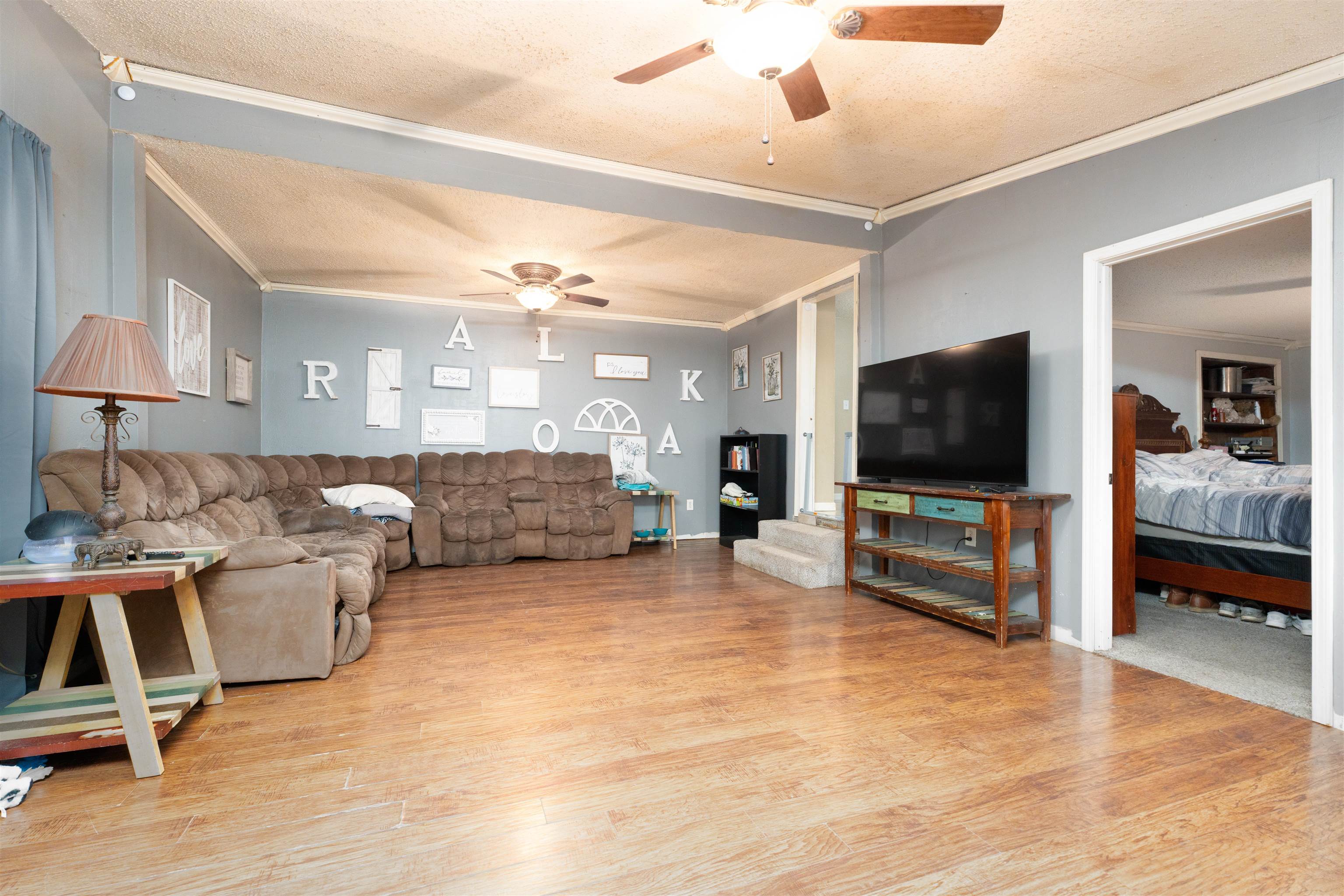 1524 Herr Ave, Owensboro, Kentucky 42301, 2 Bedrooms Bedrooms, ,1 BathroomBathrooms,Single Family Residence,For Sale,Herr Ave,91191