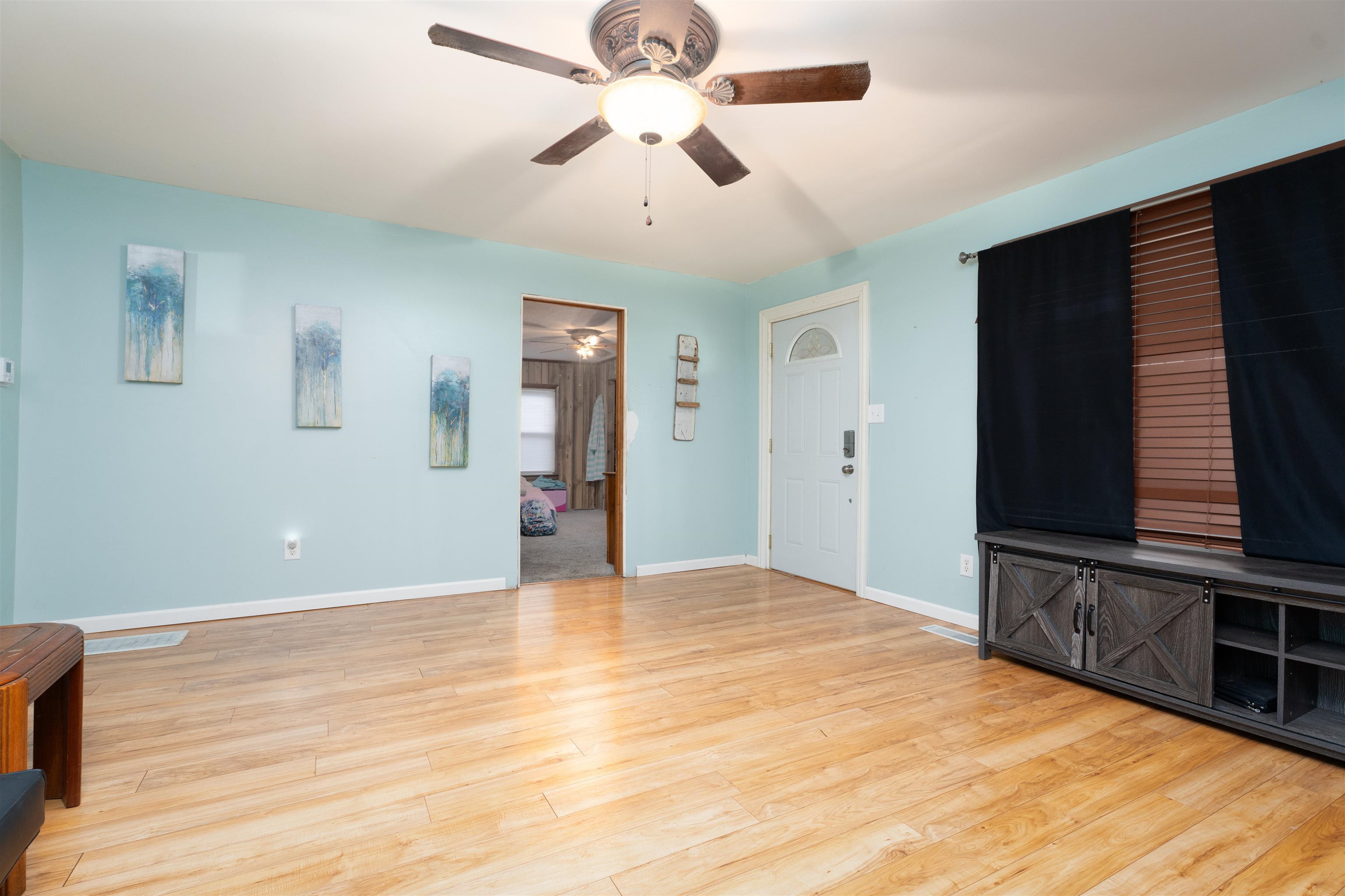 1524 Herr Ave, Owensboro, Kentucky 42301, 2 Bedrooms Bedrooms, ,1 BathroomBathrooms,Single Family Residence,For Sale,Herr Ave,91191