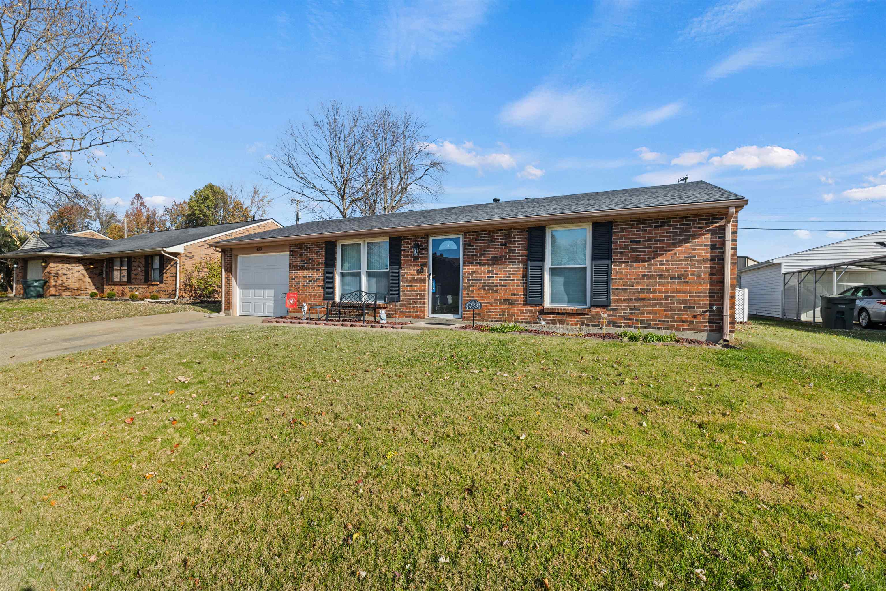 433 Raintree Drive, Owensboro, Kentucky 42301, 3 Bedrooms Bedrooms, ,1 BathroomBathrooms,Single Family Residence,For Sale,Raintree Drive,91195