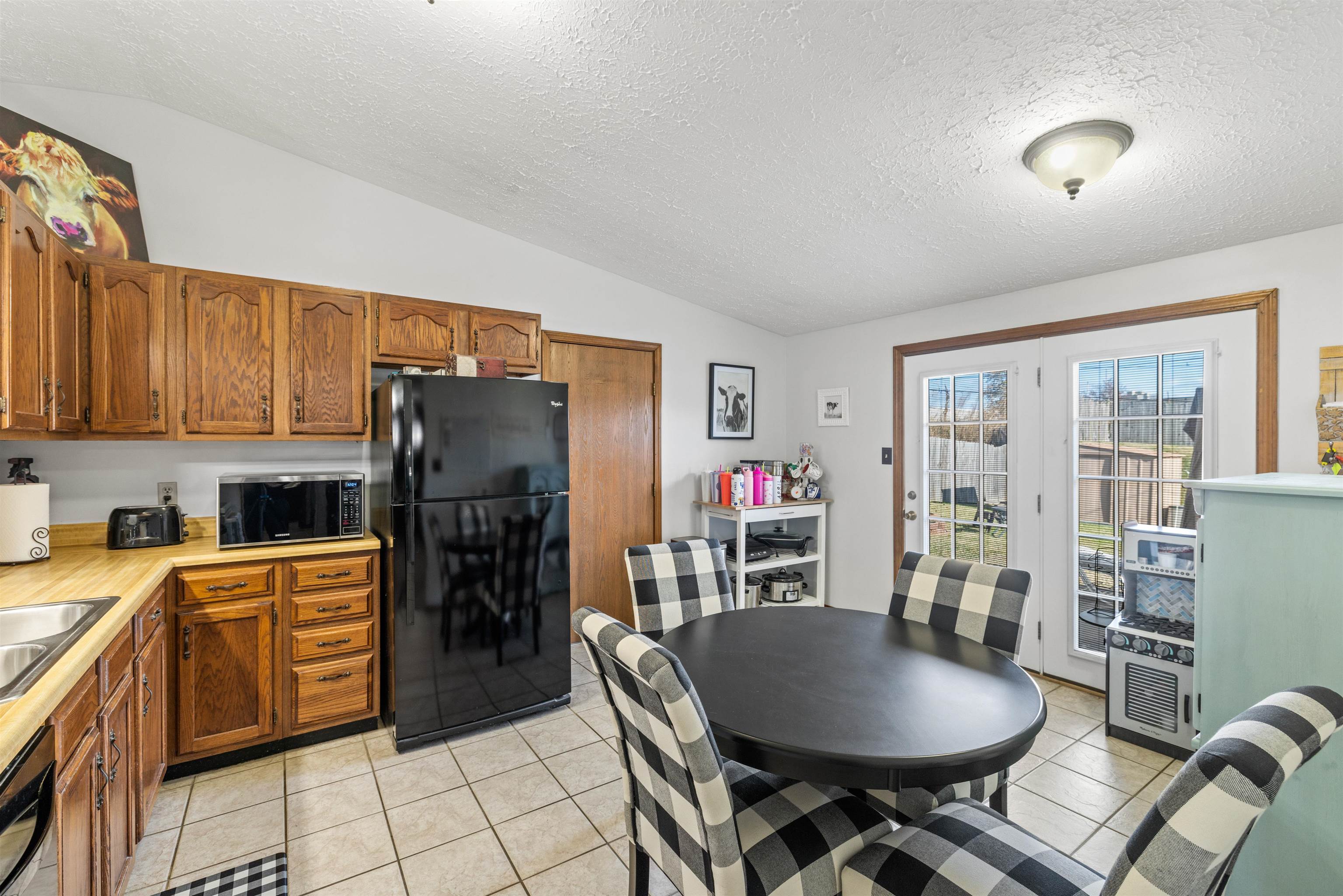 433 Raintree Drive, Owensboro, Kentucky 42301, 3 Bedrooms Bedrooms, ,1 BathroomBathrooms,Single Family Residence,For Sale,Raintree Drive,91195