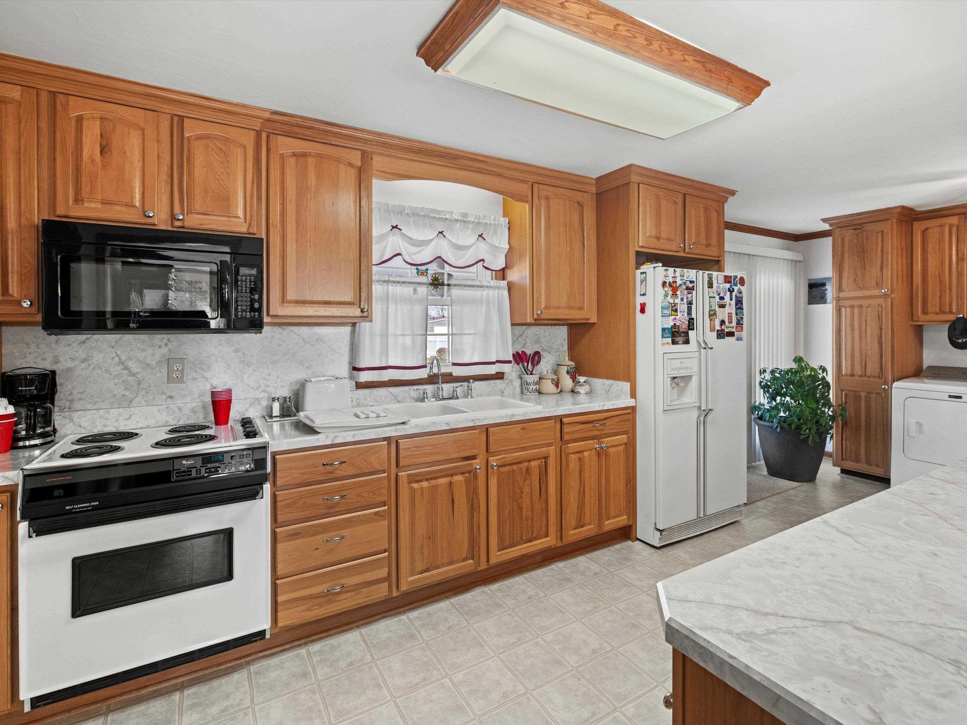 1390 Washington Ave, Lewisport, Kentucky 42351, 3 Bedrooms Bedrooms, ,1 BathroomBathrooms,Single Family Residence,For Sale,Washington Ave,91200