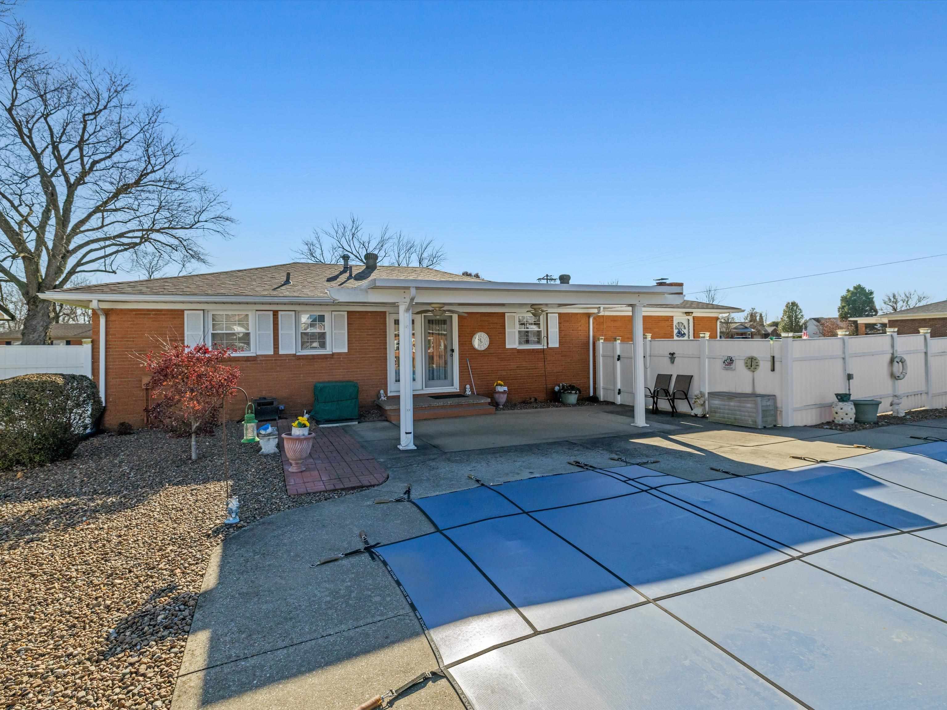 1390 Washington Ave, Lewisport, Kentucky 42351, 3 Bedrooms Bedrooms, ,1 BathroomBathrooms,Single Family Residence,For Sale,Washington Ave,91200
