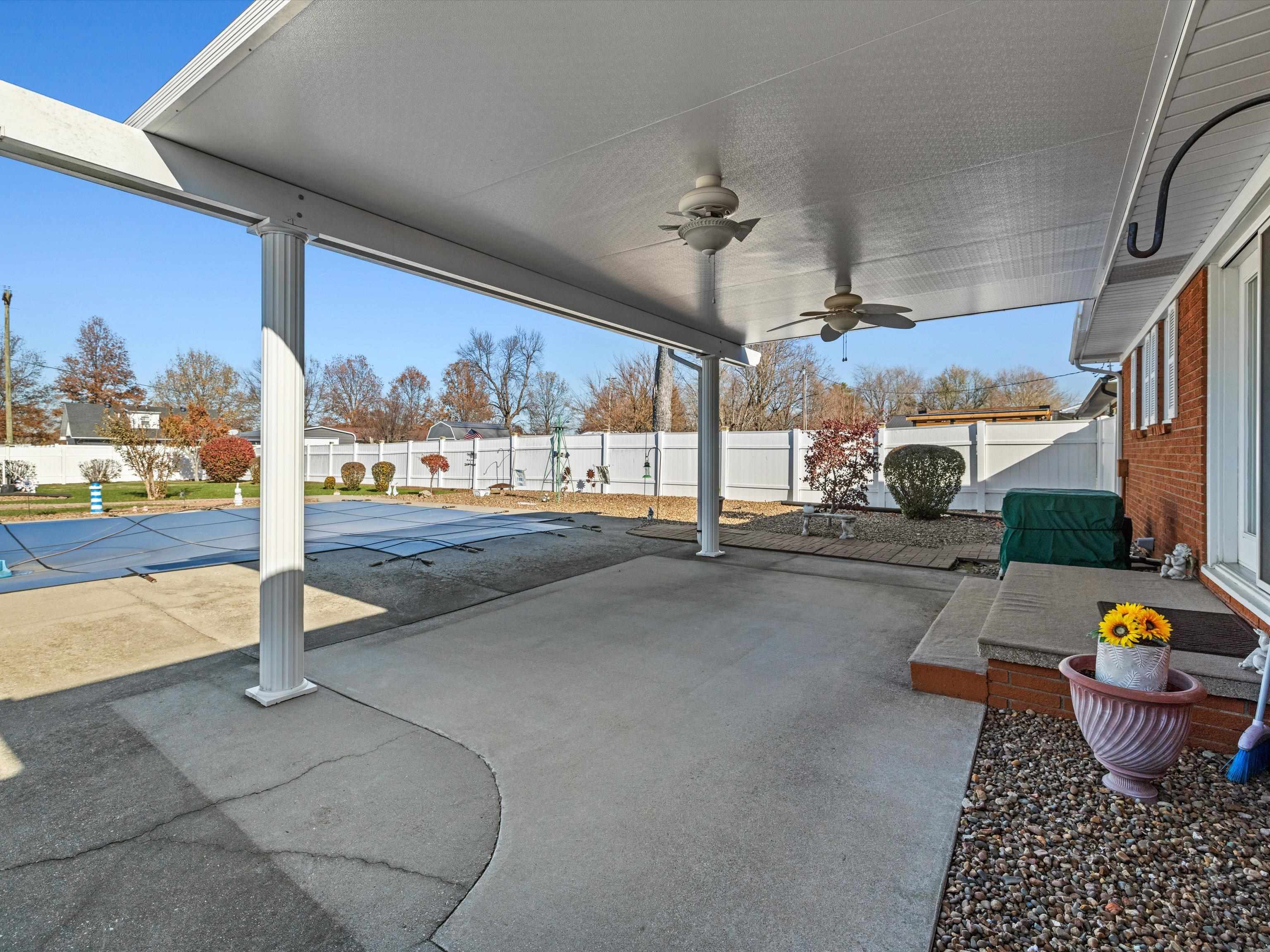 1390 Washington Ave, Lewisport, Kentucky 42351, 3 Bedrooms Bedrooms, ,1 BathroomBathrooms,Single Family Residence,For Sale,Washington Ave,91200