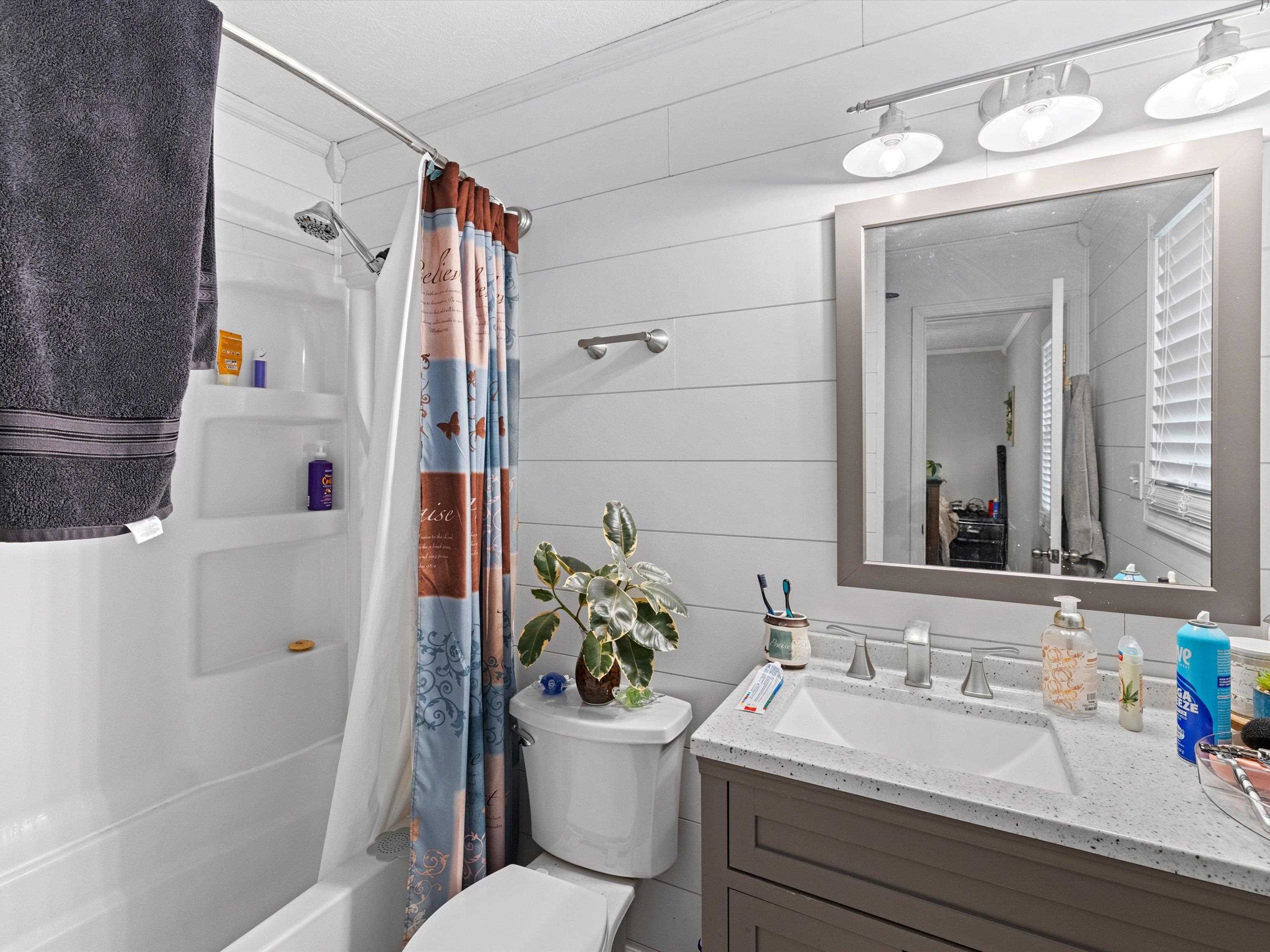 10228 Hall School Road, Owensboro, Kentucky 42301, 4 Bedrooms Bedrooms, ,2 BathroomsBathrooms,Single Family Residence,For Sale,Hall School Road,91203