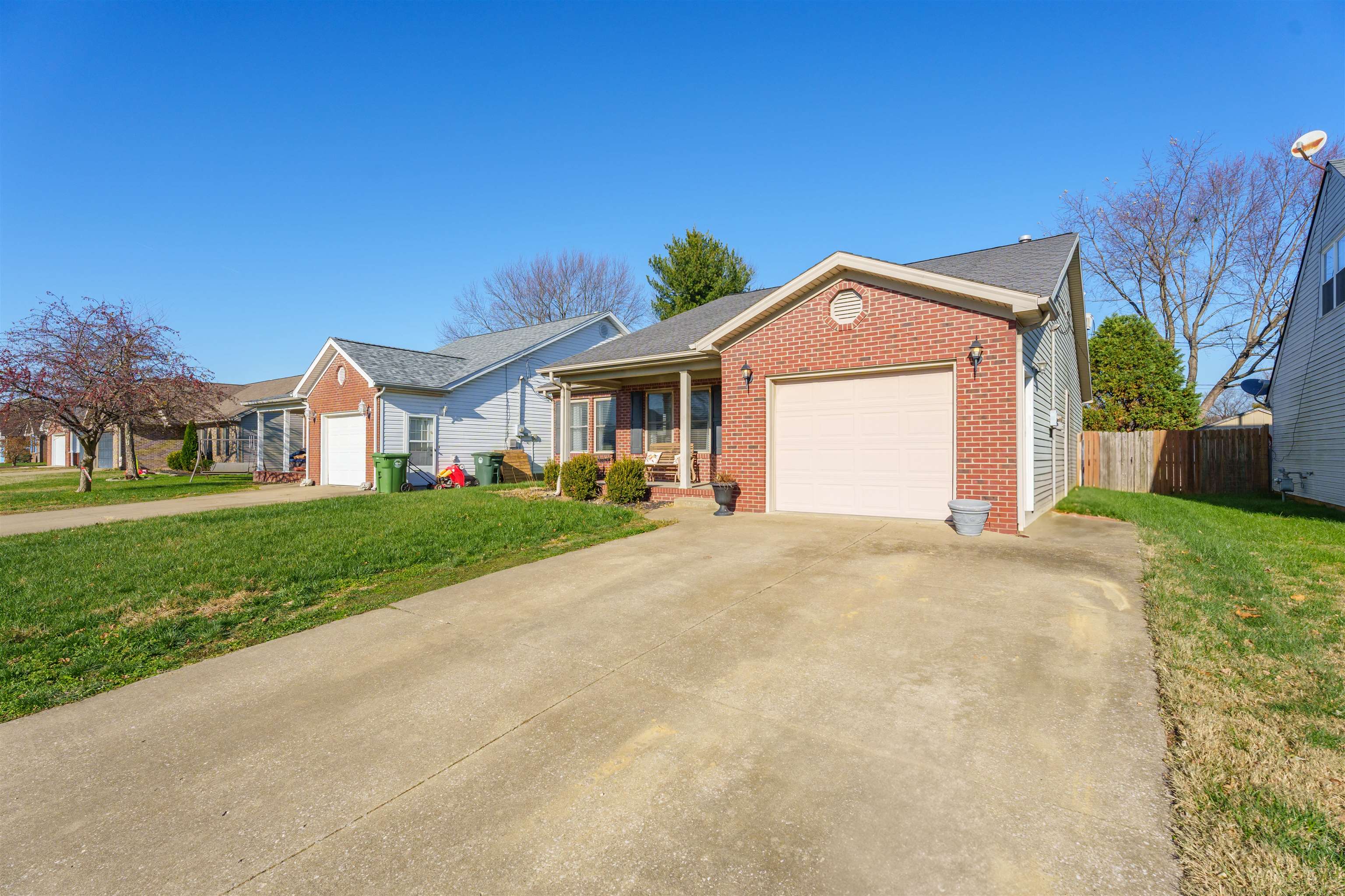 137 Partridge Loop, Owensboro, Kentucky 42301, 3 Bedrooms Bedrooms, ,2 BathroomsBathrooms,Single Family Residence,For Sale,Partridge Loop,91205