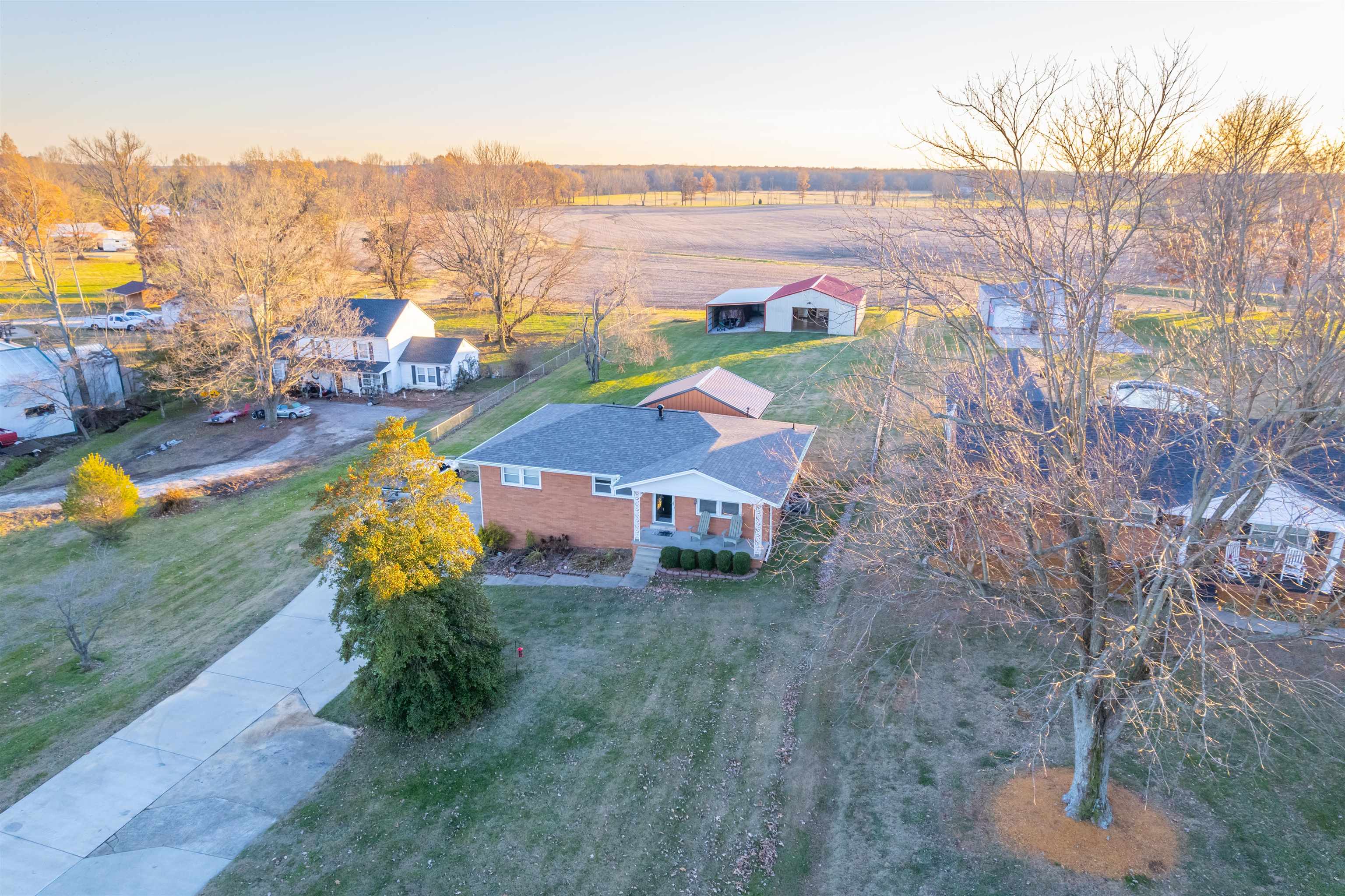 6738 Hwy 231, Utica, Kentucky 42376-0000, 3 Bedrooms Bedrooms, ,2 BathroomsBathrooms,Single Family Residence,For Sale,Hwy 231,91206