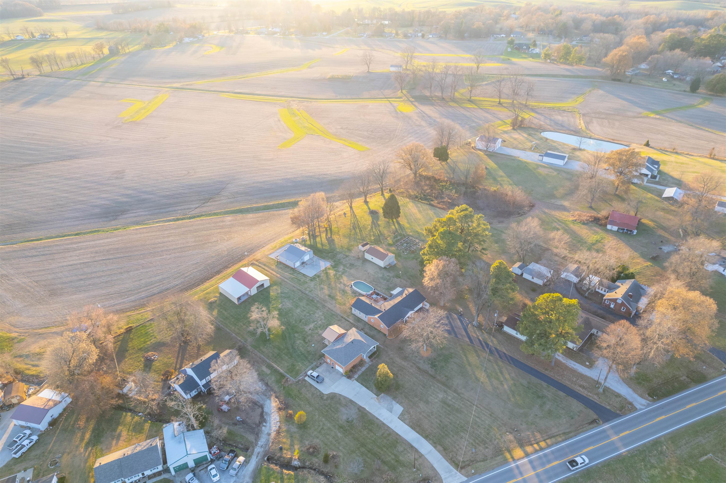 6738 Hwy 231, Utica, Kentucky 42376-0000, 3 Bedrooms Bedrooms, ,2 BathroomsBathrooms,Single Family Residence,For Sale,Hwy 231,91206