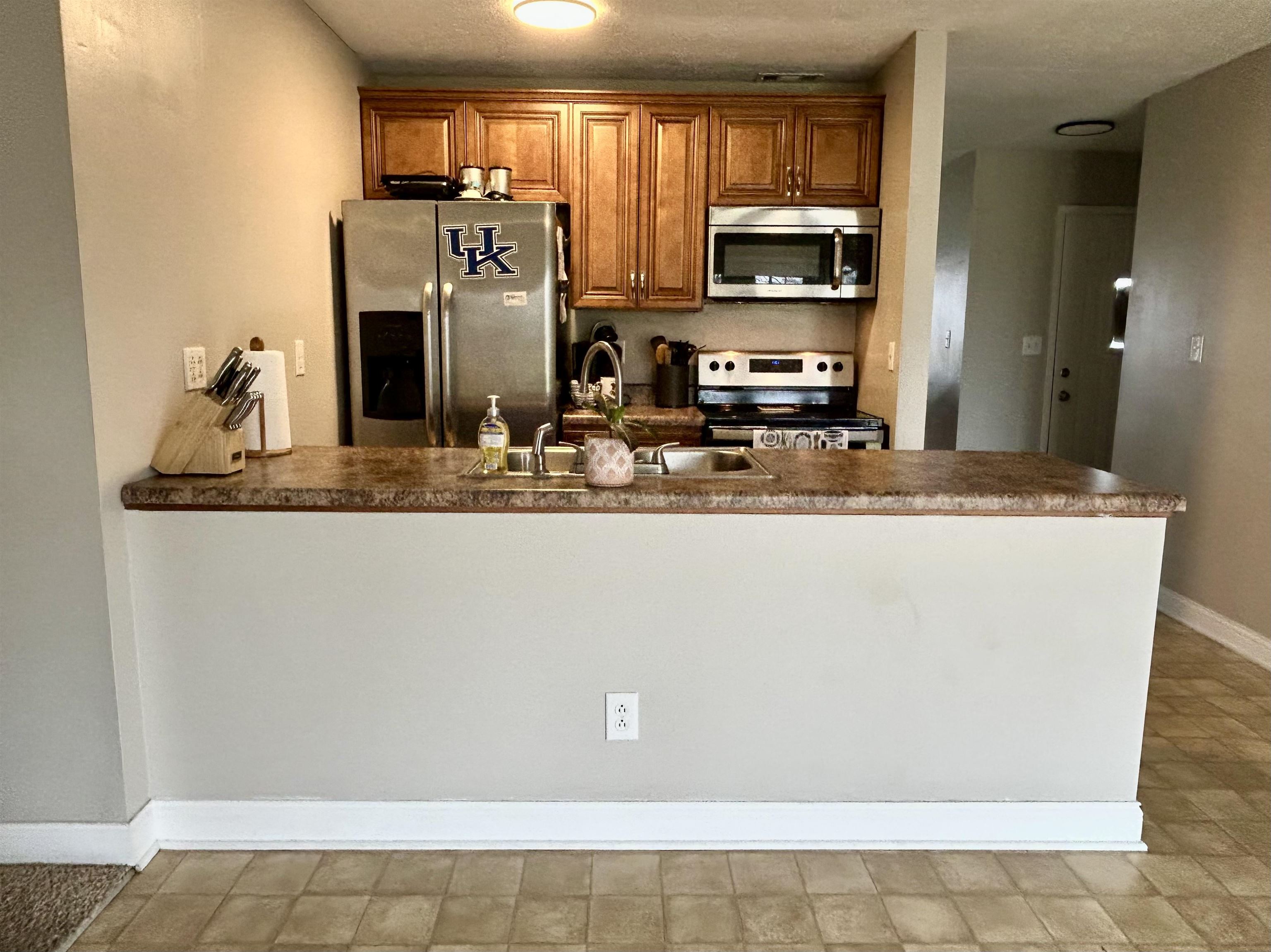 6000 Millers Mill Rd, Philpot, Kentucky 42366, 3 Bedrooms Bedrooms, ,2 BathroomsBathrooms,Single Family Residence,For Sale,Millers Mill Rd,91207