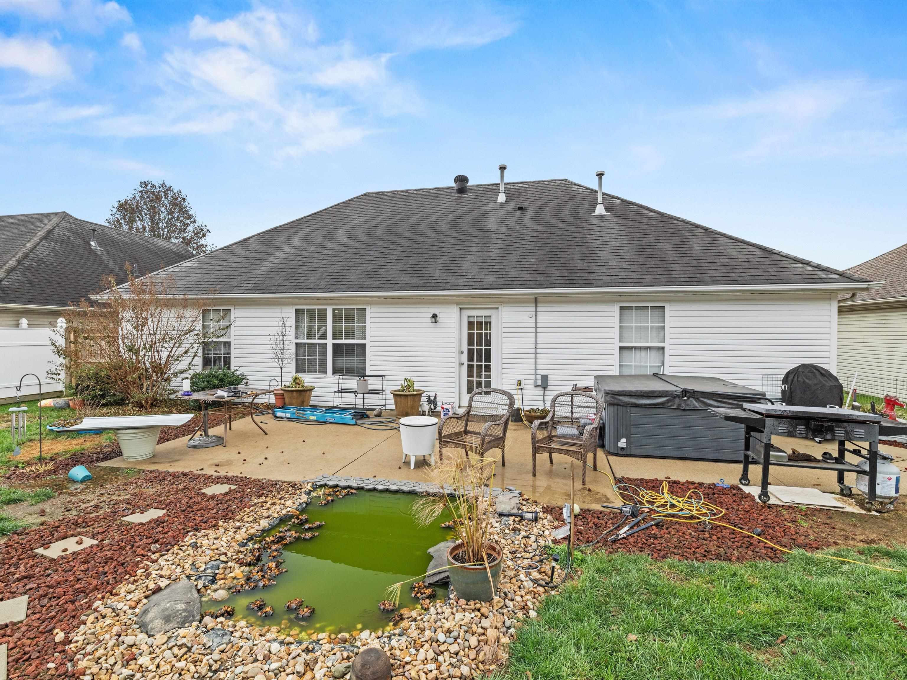 4012 Reliant Circle, Owensboro, Kentucky 42301, 3 Bedrooms Bedrooms, ,2 BathroomsBathrooms,Single Family Residence,For Sale,Reliant Circle,91209