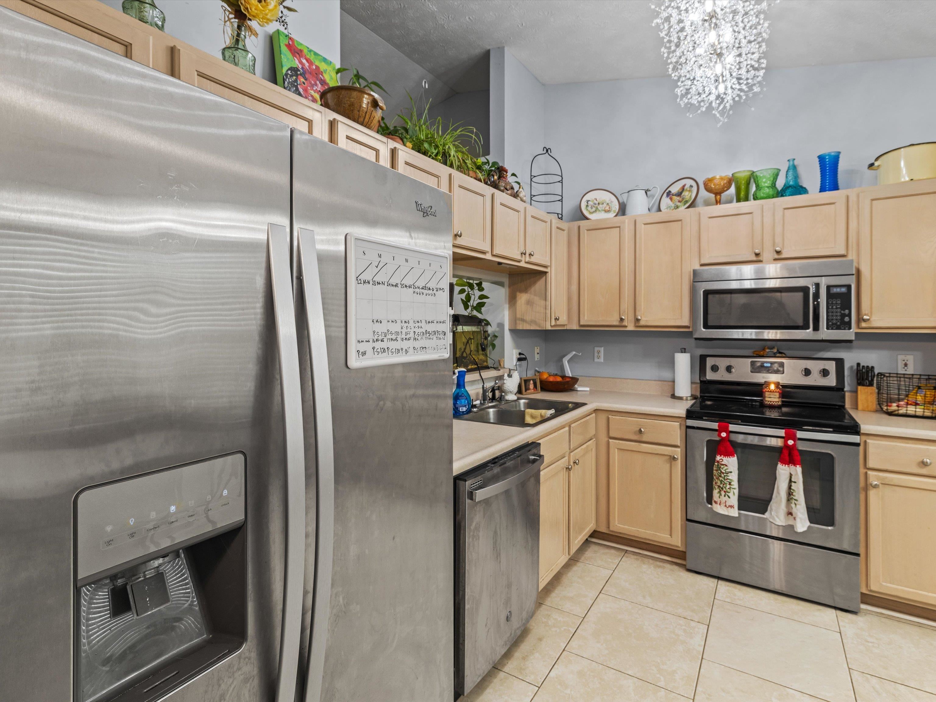 4012 Reliant Circle, Owensboro, Kentucky 42301, 3 Bedrooms Bedrooms, ,2 BathroomsBathrooms,Single Family Residence,For Sale,Reliant Circle,91209