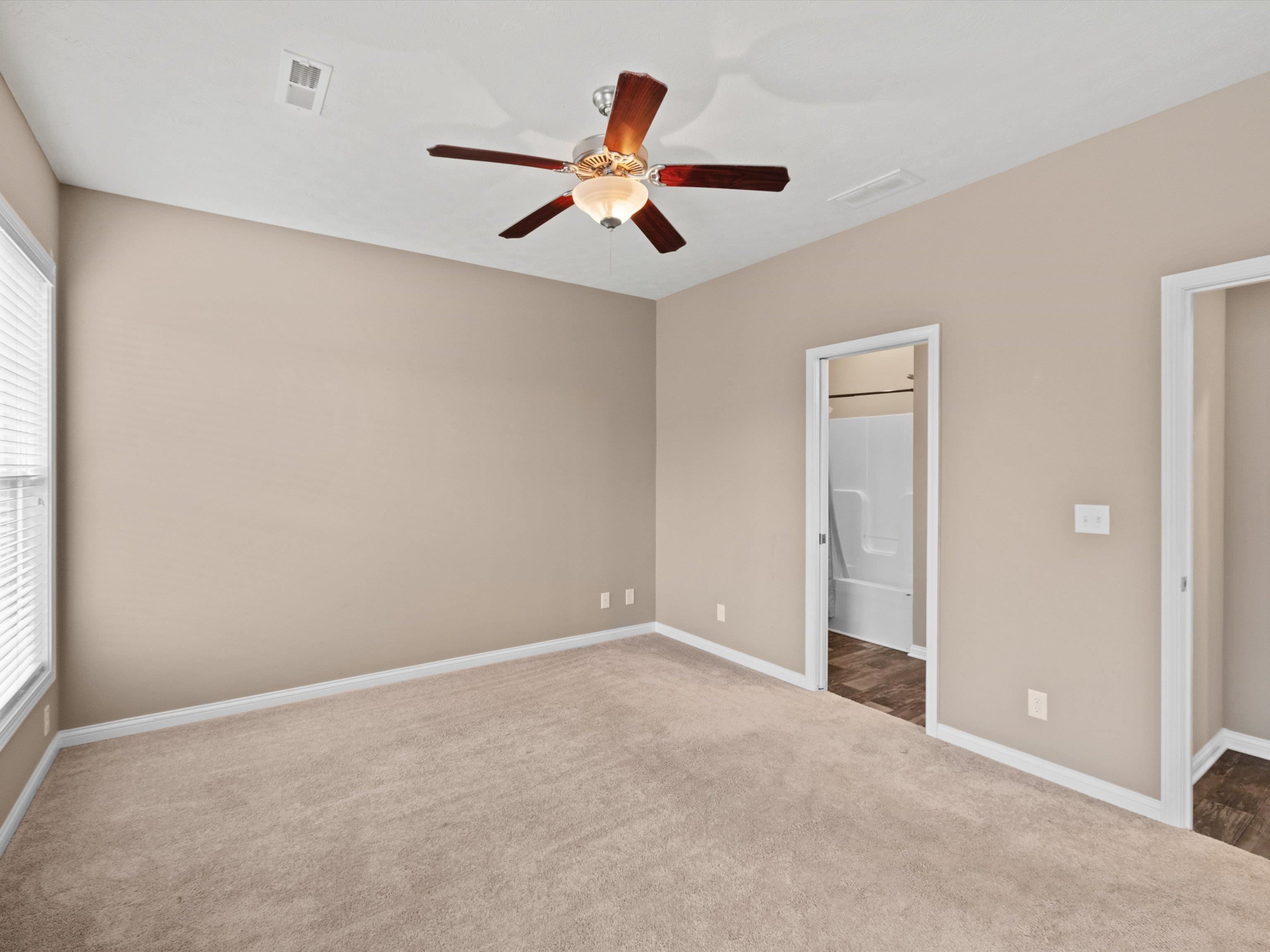 6427 Valley Brook Trace, Utica, Kentucky 42376, 3 Bedrooms Bedrooms, ,2 BathroomsBathrooms,Single Family Residence,For Sale,Valley Brook Trace,91211