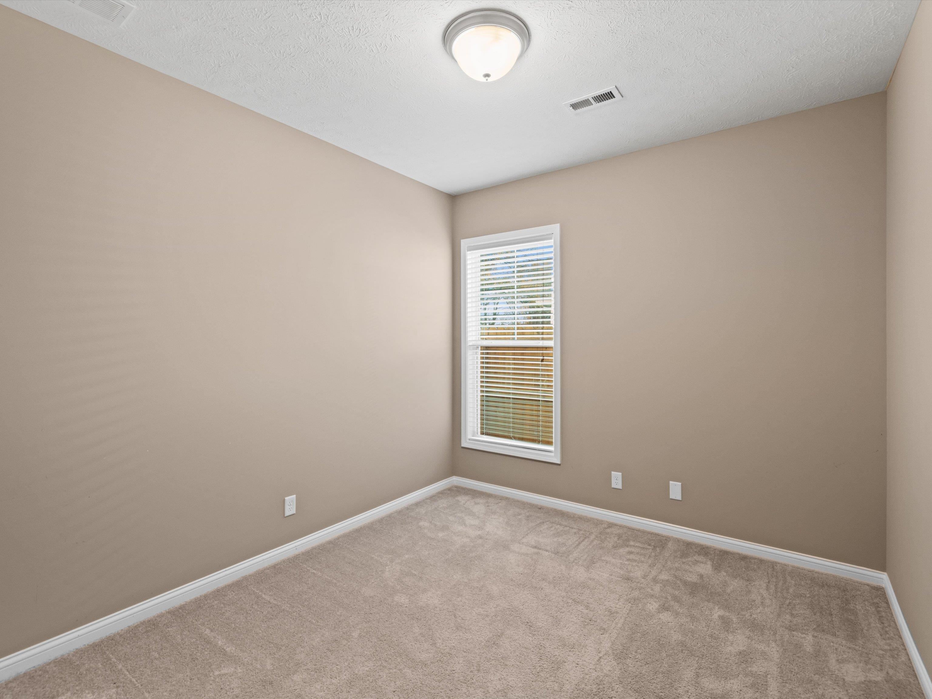6427 Valley Brook Trace, Utica, Kentucky 42376, 3 Bedrooms Bedrooms, ,2 BathroomsBathrooms,Single Family Residence,For Sale,Valley Brook Trace,91211