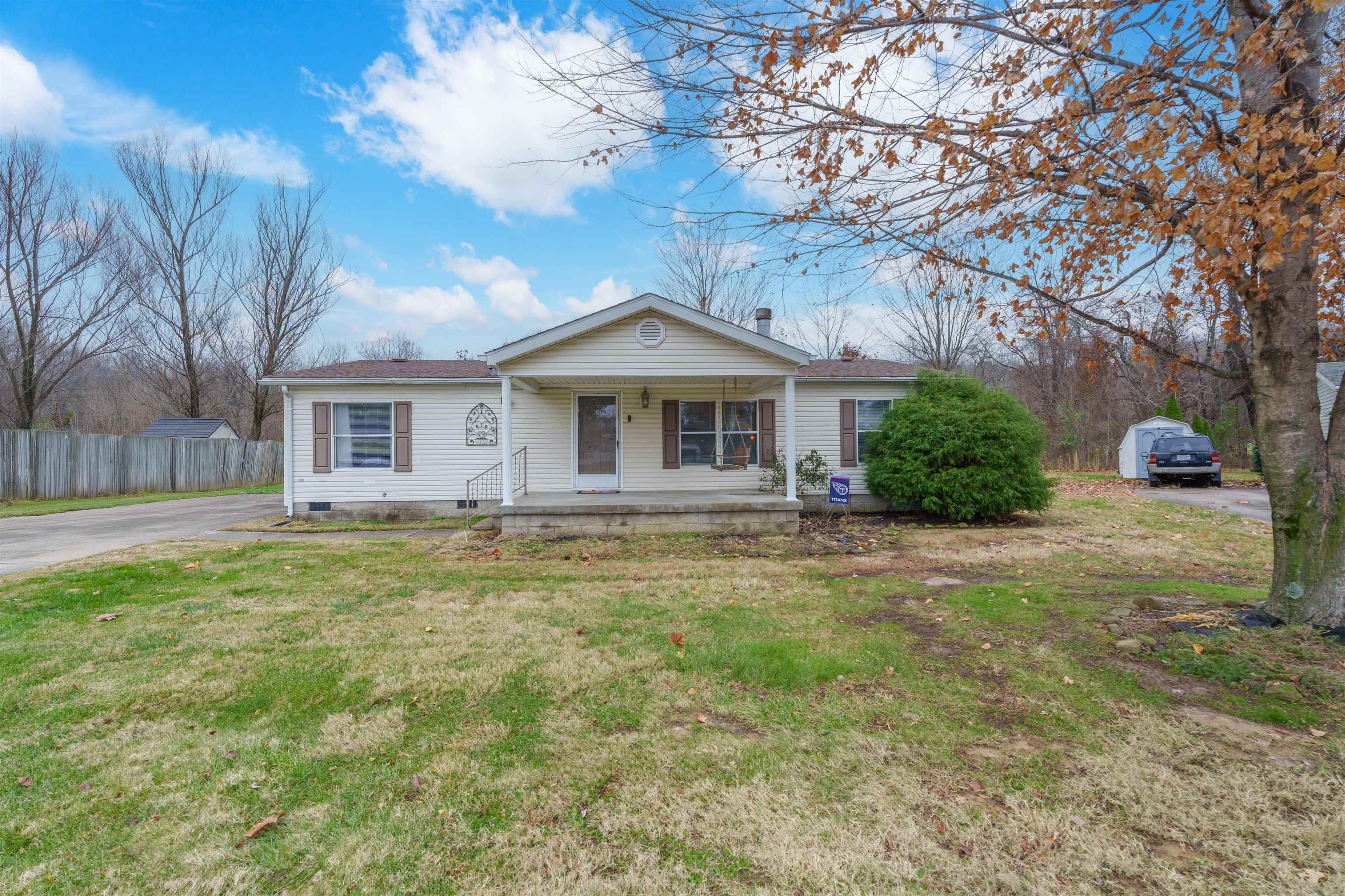 4024 Creekside Court, Owensboro, Kentucky 42301, 3 Bedrooms Bedrooms, ,2 BathroomsBathrooms,Single Family Residence,For Sale,Creekside Court,91214