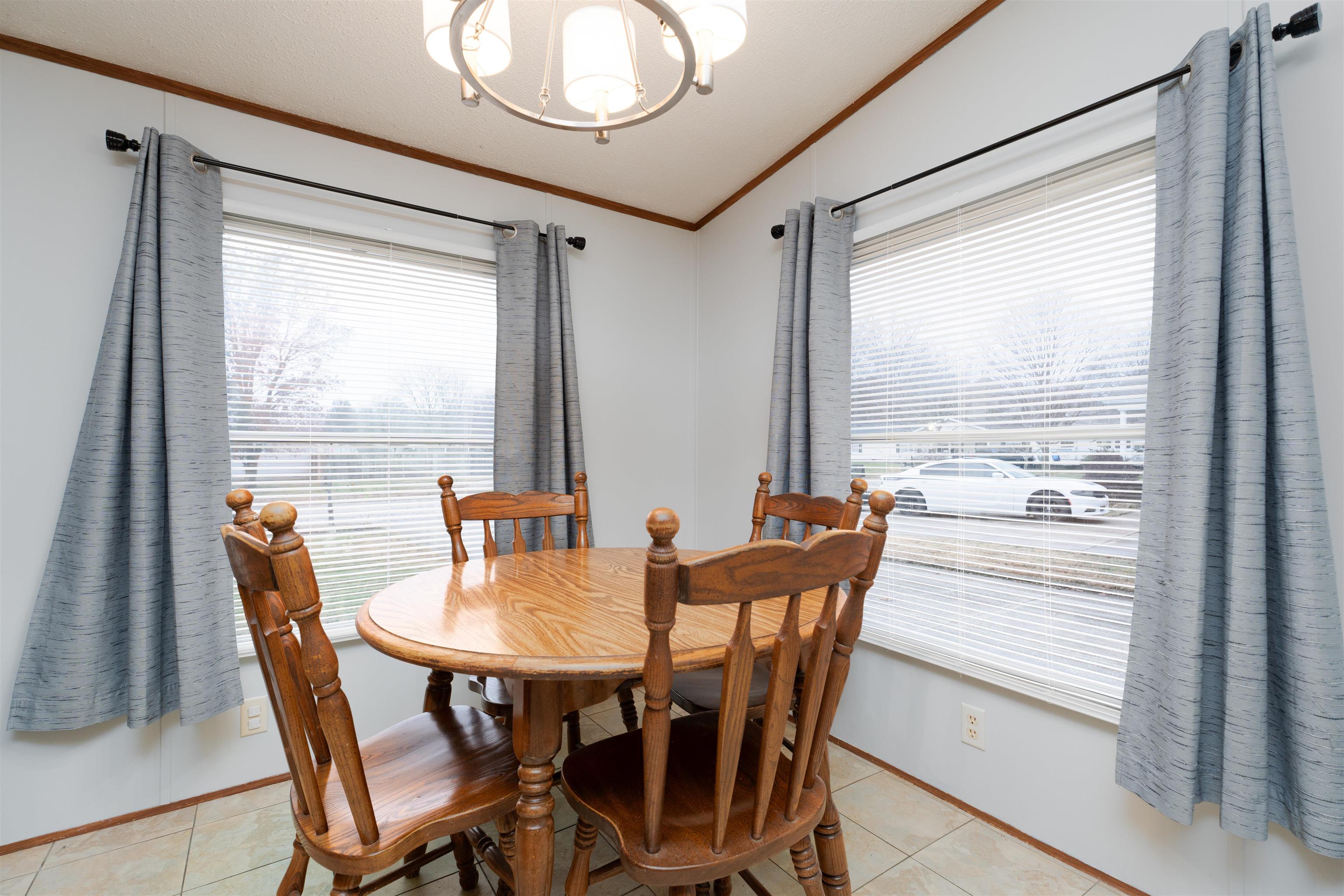 4024 Creekside Court, Owensboro, Kentucky 42301, 3 Bedrooms Bedrooms, ,2 BathroomsBathrooms,Single Family Residence,For Sale,Creekside Court,91214
