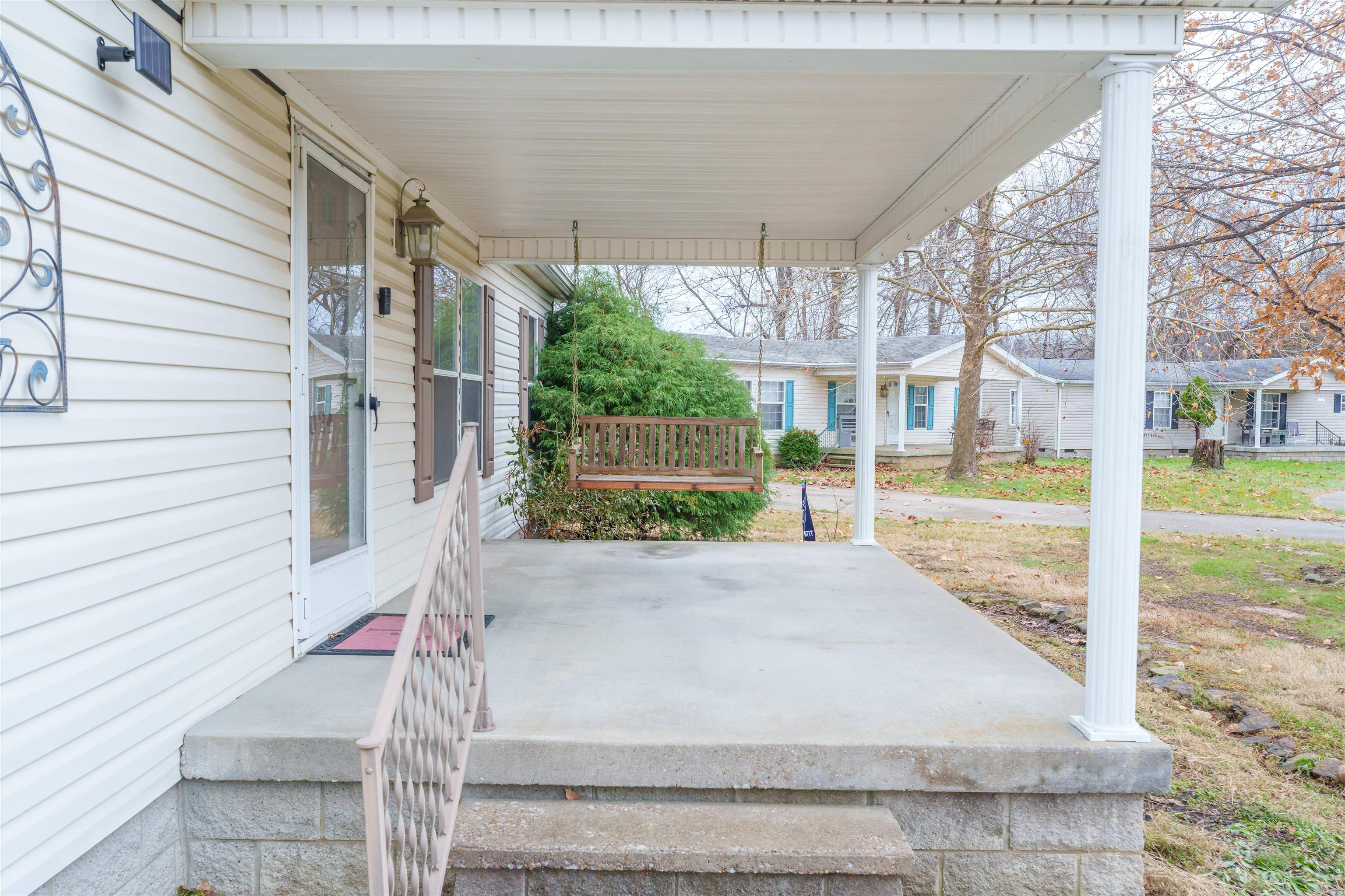 4024 Creekside Court, Owensboro, Kentucky 42301, 3 Bedrooms Bedrooms, ,2 BathroomsBathrooms,Single Family Residence,For Sale,Creekside Court,91214