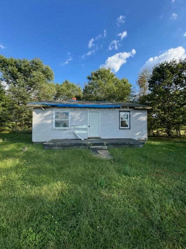 400 Lawler Road, Munfordville, Kentucky 42765, 2 Bedrooms Bedrooms, ,1 BathroomBathrooms,Single Family Residence,For Sale,Lawler Road,91215