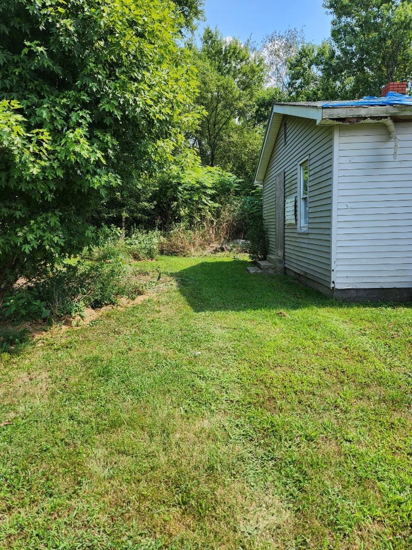 400 Lawler Road, Munfordville, Kentucky 42765, 2 Bedrooms Bedrooms, ,1 BathroomBathrooms,Single Family Residence,For Sale,Lawler Road,91215
