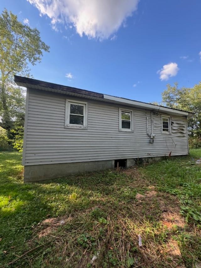 400 Lawler Road, Munfordville, Kentucky 42765, 2 Bedrooms Bedrooms, ,1 BathroomBathrooms,Single Family Residence,For Sale,Lawler Road,91215