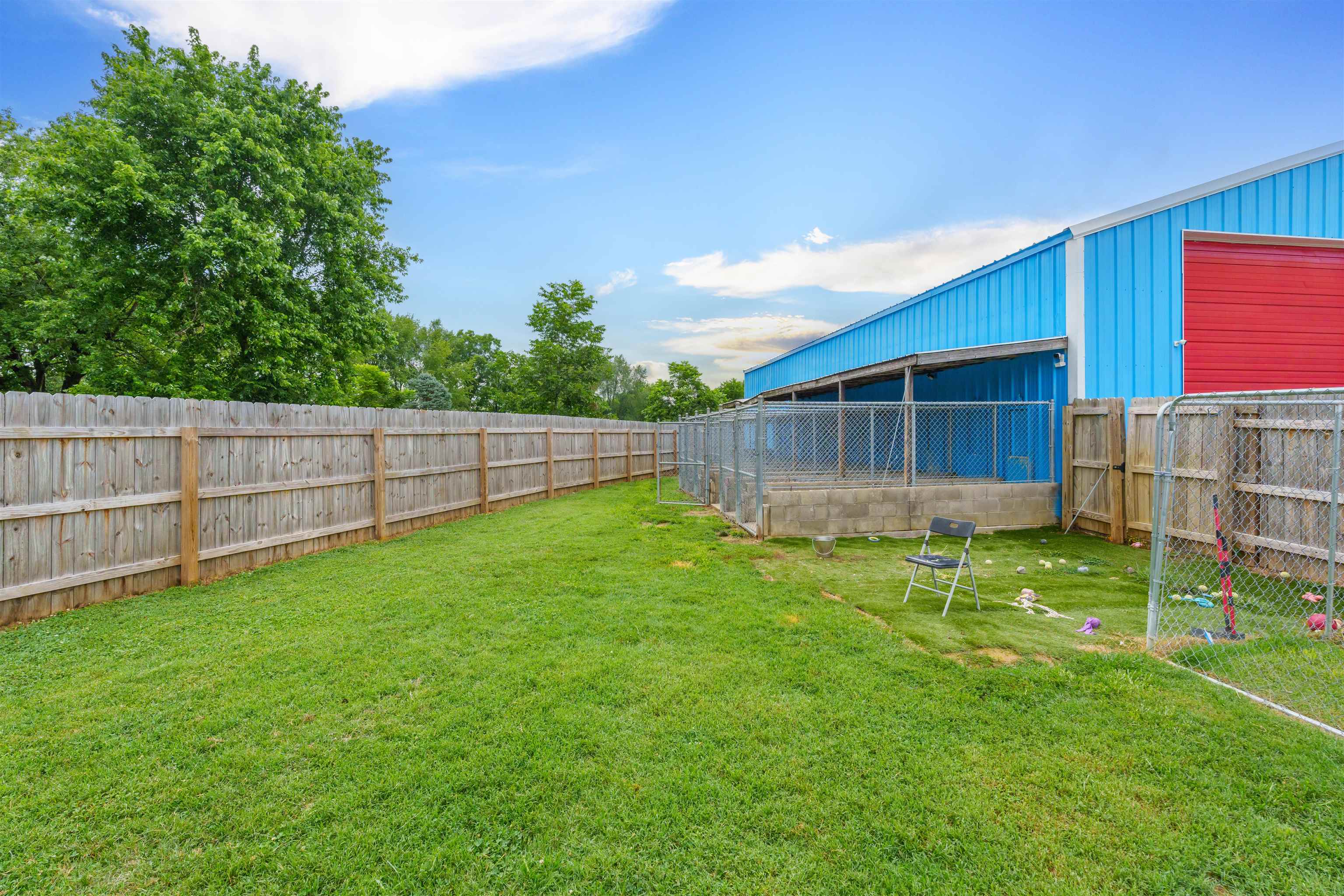 1161 Worthington Rd, Owensboro, Kentucky 42301, 4 Bedrooms Bedrooms, ,2 BathroomsBathrooms,Single Family Residence,For Sale,Worthington Rd,91216