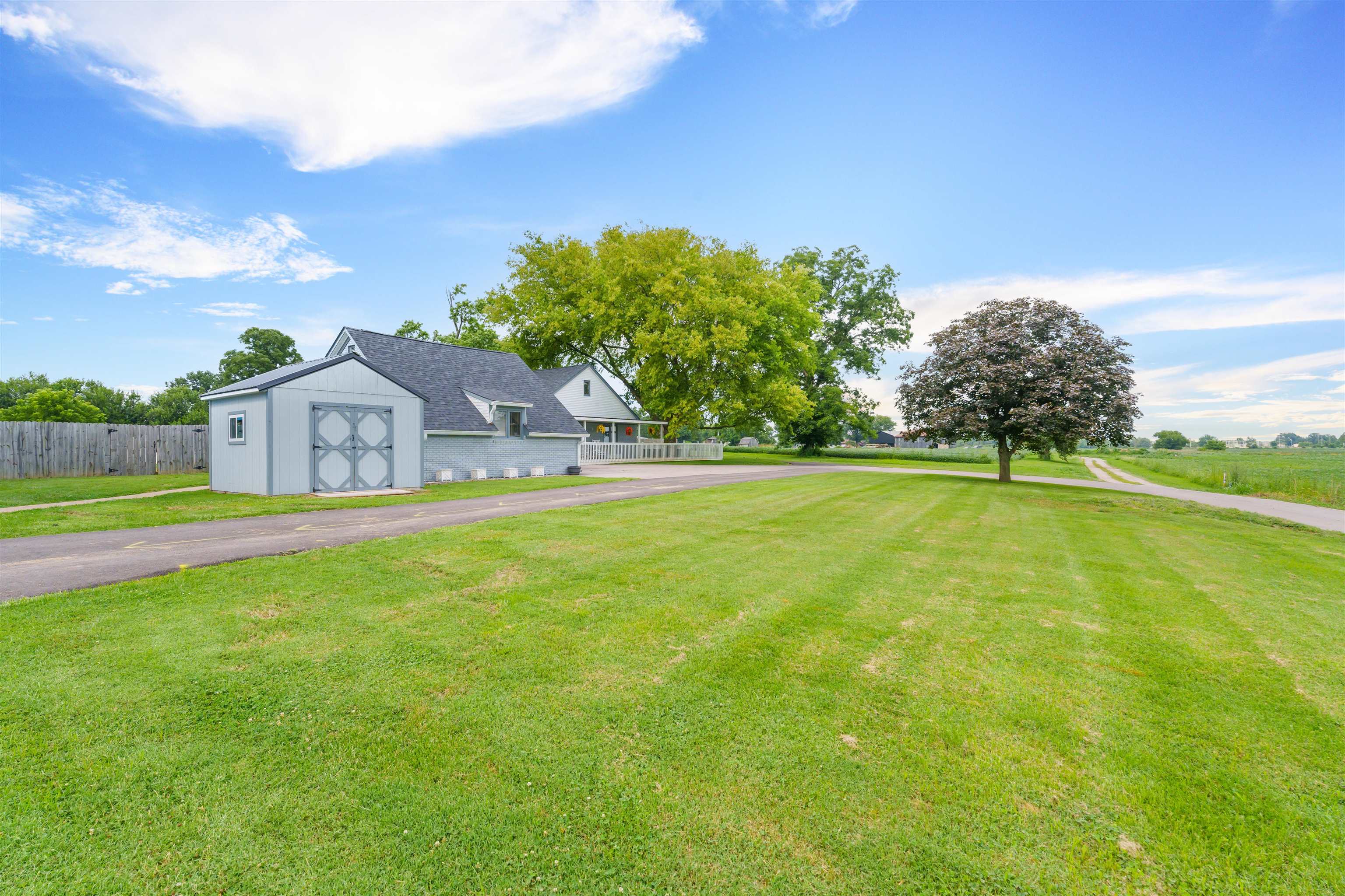 1161 Worthington Rd, Owensboro, Kentucky 42301, 4 Bedrooms Bedrooms, ,2 BathroomsBathrooms,Single Family Residence,For Sale,Worthington Rd,91216