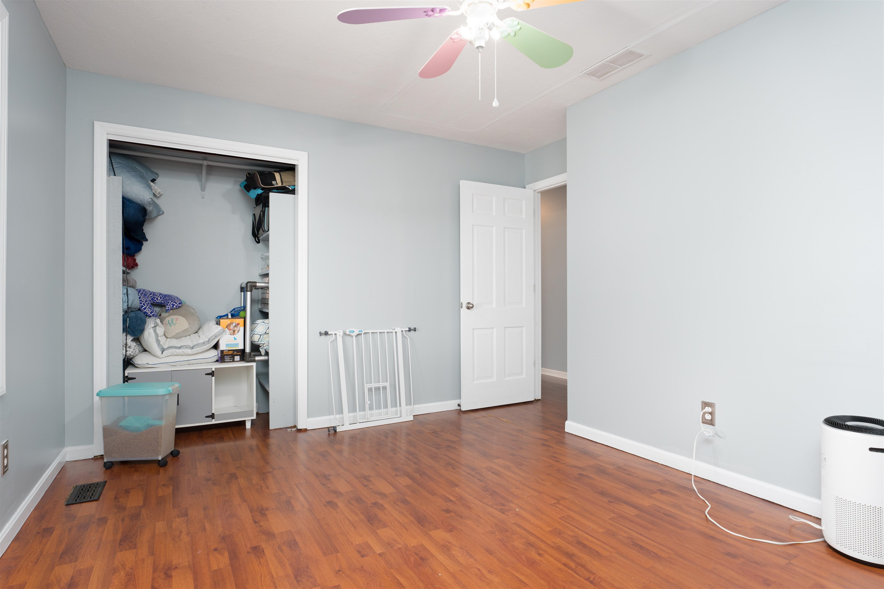 1161 Worthington Rd, Owensboro, Kentucky 42301, 4 Bedrooms Bedrooms, ,2 BathroomsBathrooms,Single Family Residence,For Sale,Worthington Rd,91216
