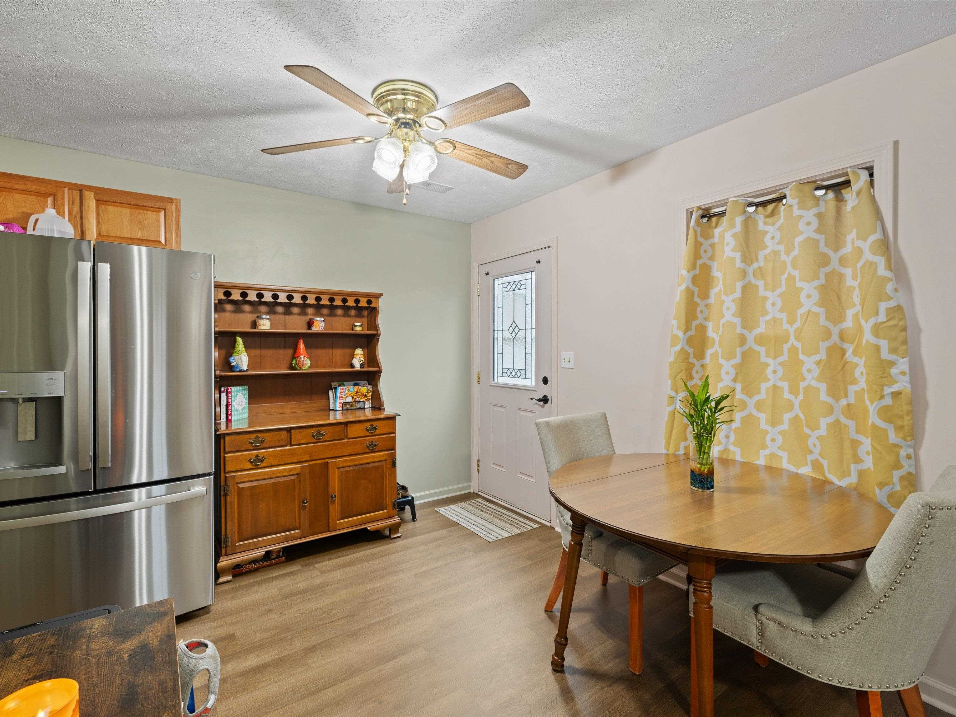 310 Atherton Street, Livermore, Kentucky 42352, 2 Bedrooms Bedrooms, ,1 BathroomBathrooms,Single Family Residence,For Sale,Atherton Street,91222
