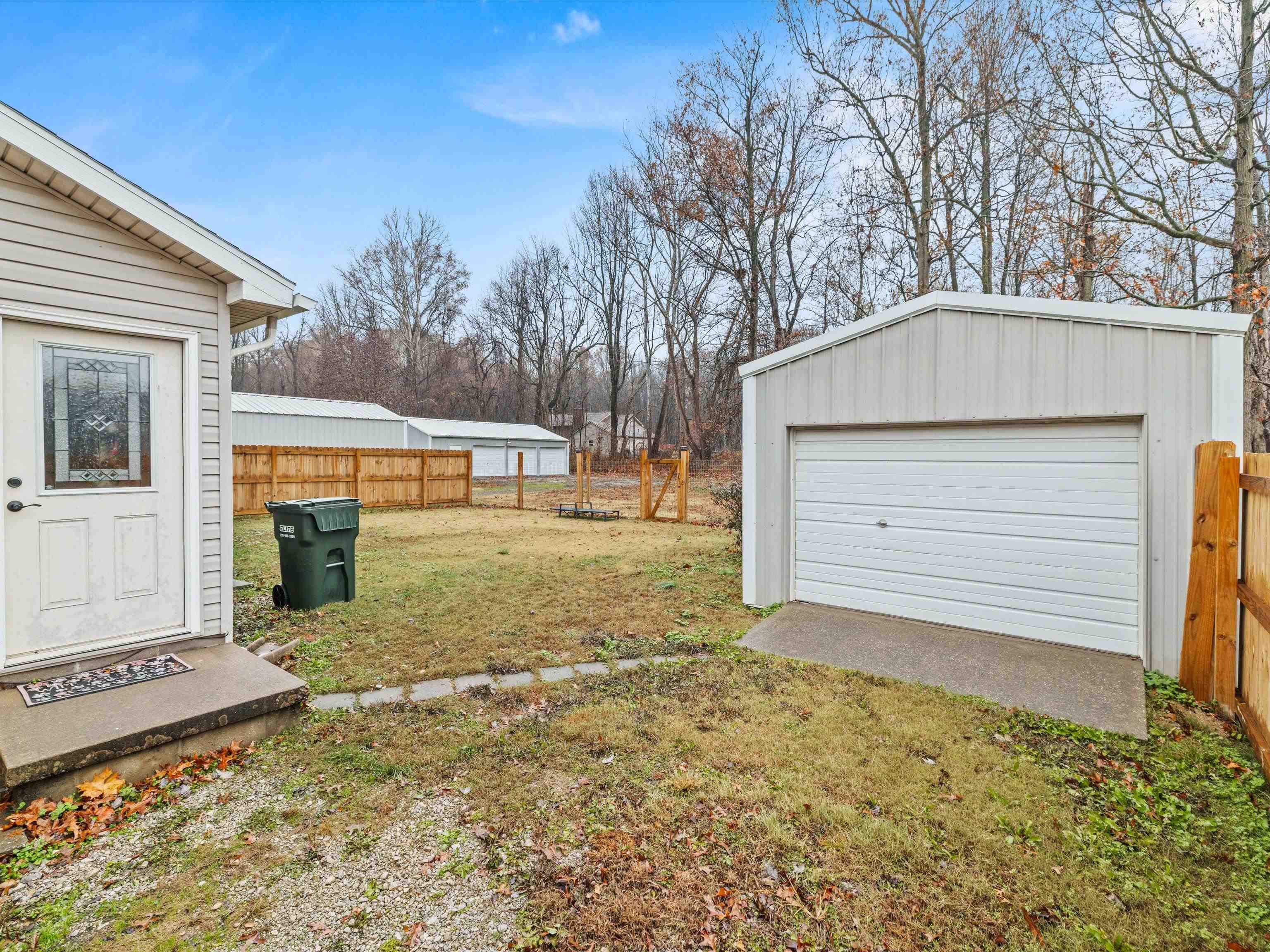 310 Atherton Street, Livermore, Kentucky 42352, 2 Bedrooms Bedrooms, ,1 BathroomBathrooms,Single Family Residence,For Sale,Atherton Street,91222