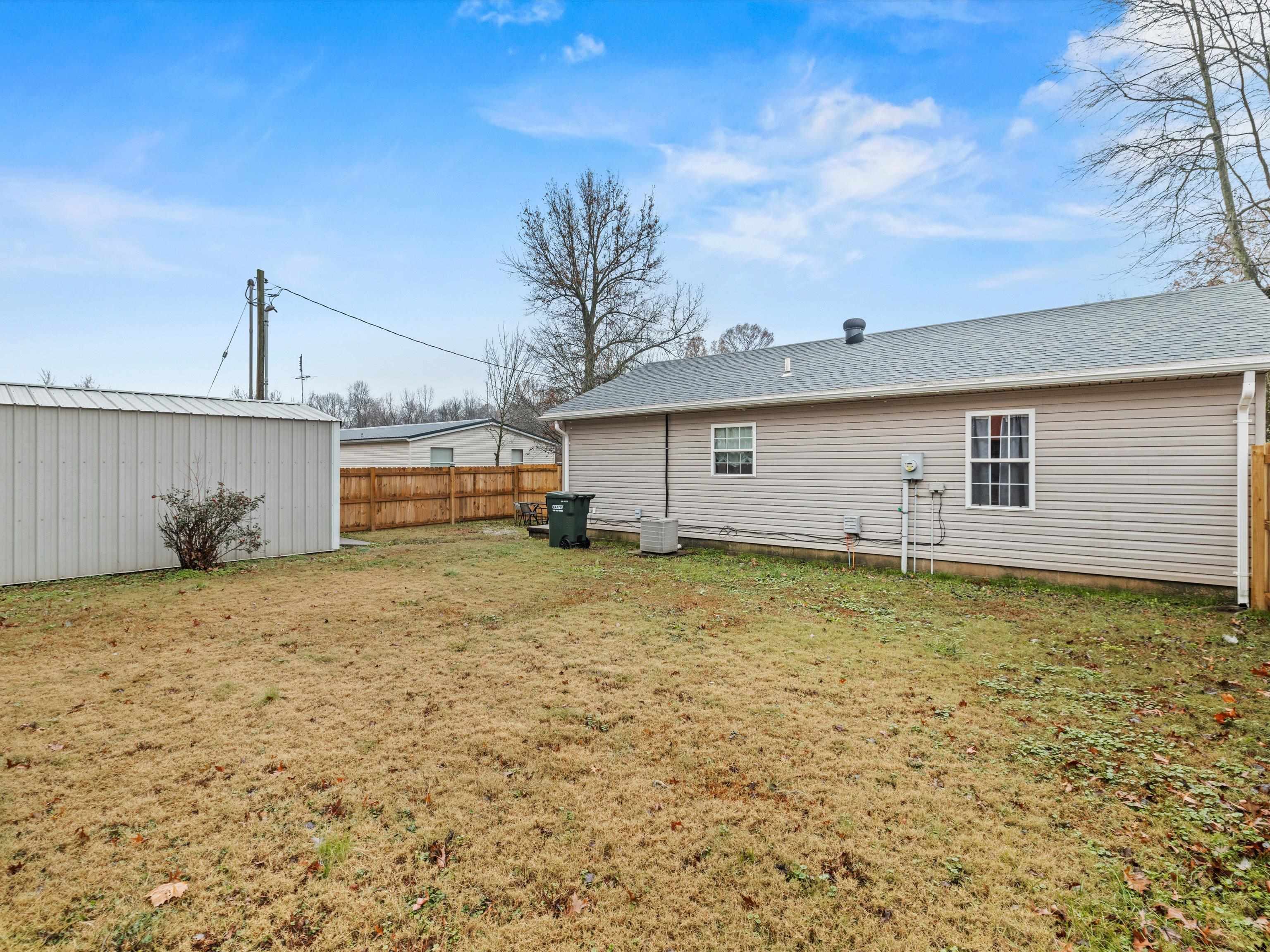 310 Atherton Street, Livermore, Kentucky 42352, 2 Bedrooms Bedrooms, ,1 BathroomBathrooms,Single Family Residence,For Sale,Atherton Street,91222