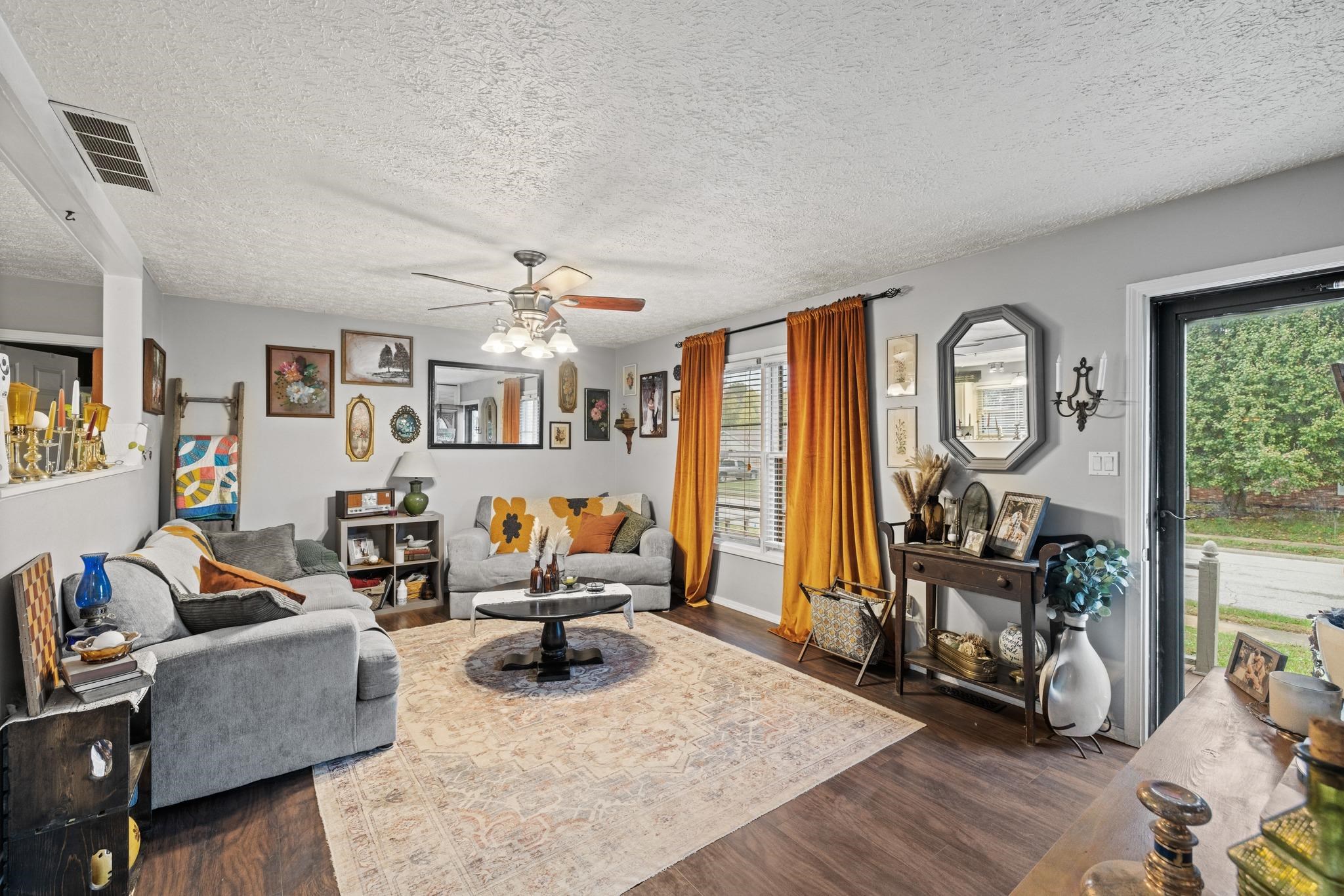 3414 Old Mill Lane, Owensboro, Kentucky 42303, 3 Bedrooms Bedrooms, ,1 BathroomBathrooms,Single Family Residence,For Sale,Old Mill Lane,91225