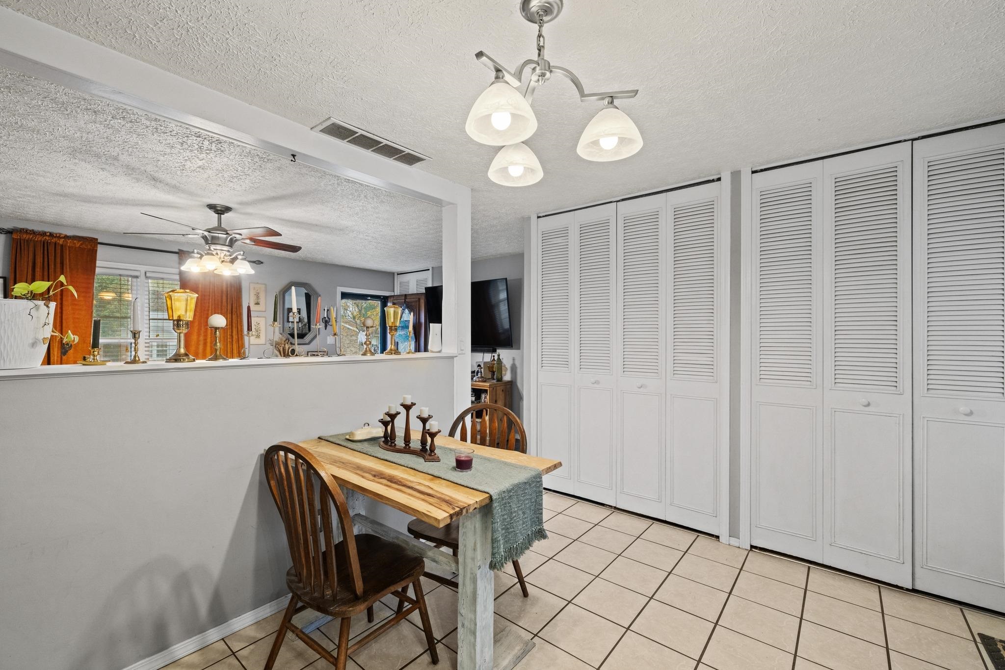 3414 Old Mill Lane, Owensboro, Kentucky 42303, 3 Bedrooms Bedrooms, ,1 BathroomBathrooms,Single Family Residence,For Sale,Old Mill Lane,91225