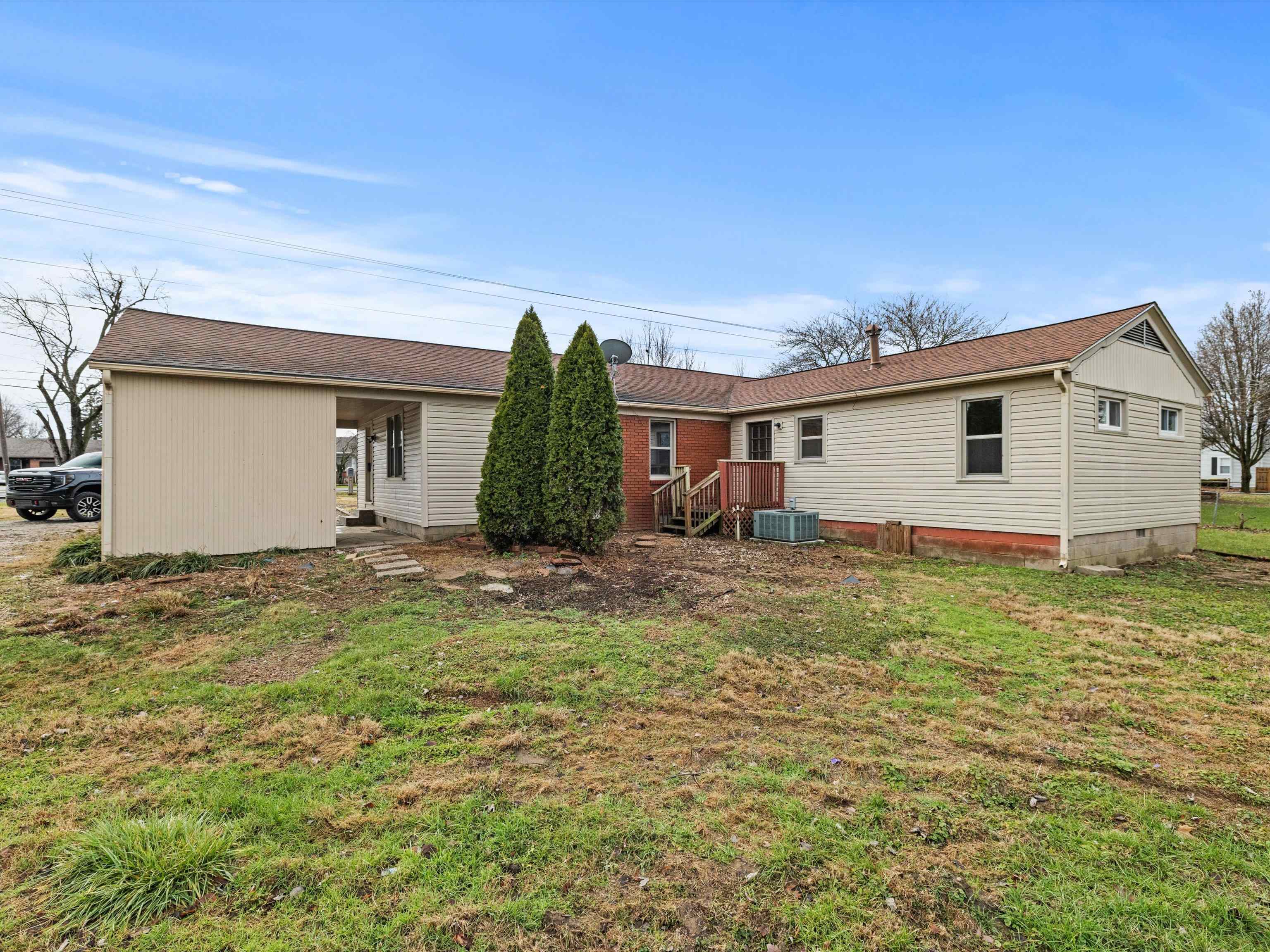 5221 Highway 56, Owensboro, Kentucky 42301, 3 Bedrooms Bedrooms, ,2 BathroomsBathrooms,Ranch,For Sale,Highway 56,91227