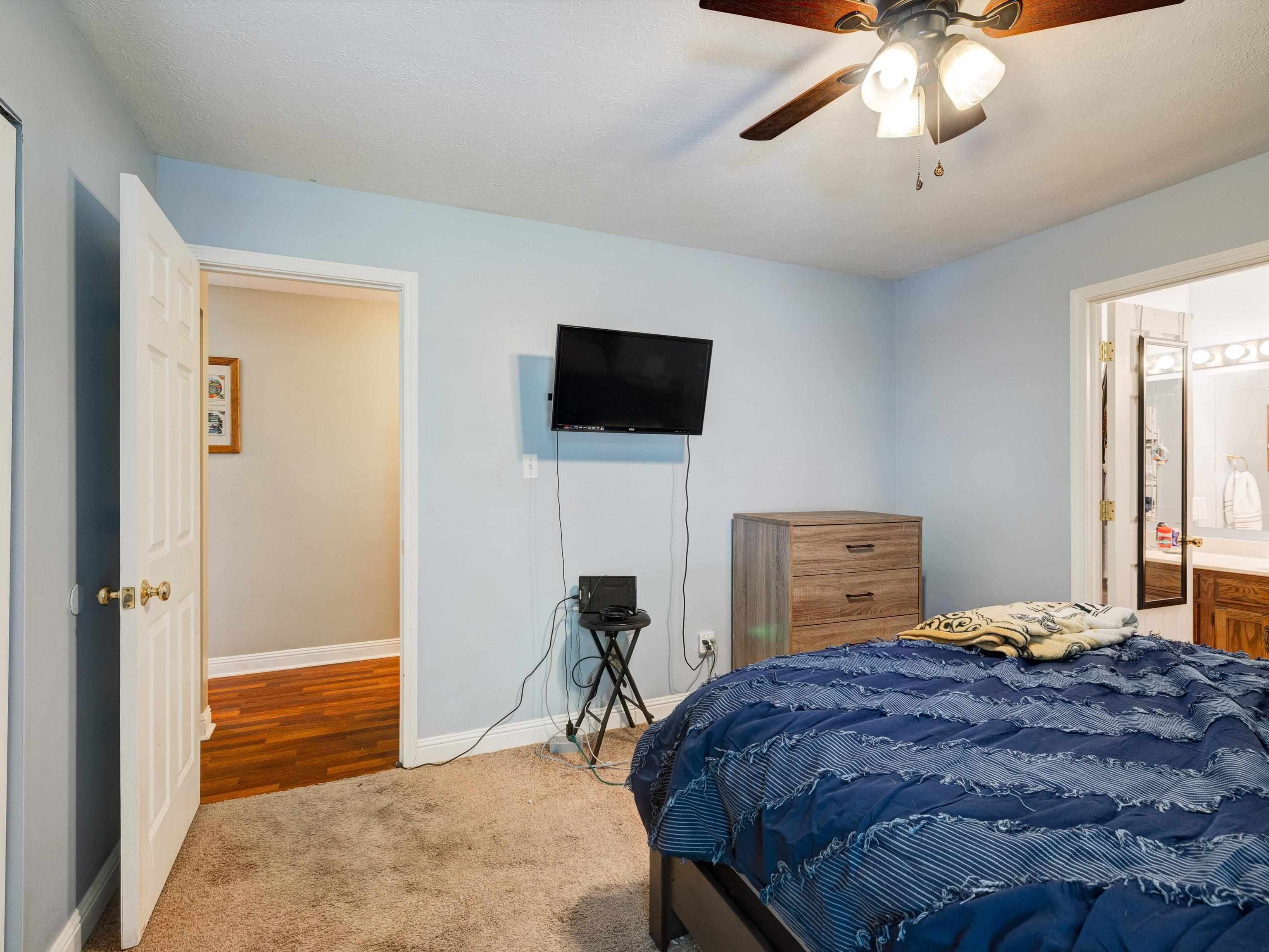 3813 Raintree Dr, Owensboro, Kentucky 42301, 3 Bedrooms Bedrooms, ,2 BathroomsBathrooms,Single Family Residence,For Sale,Raintree Dr,91230