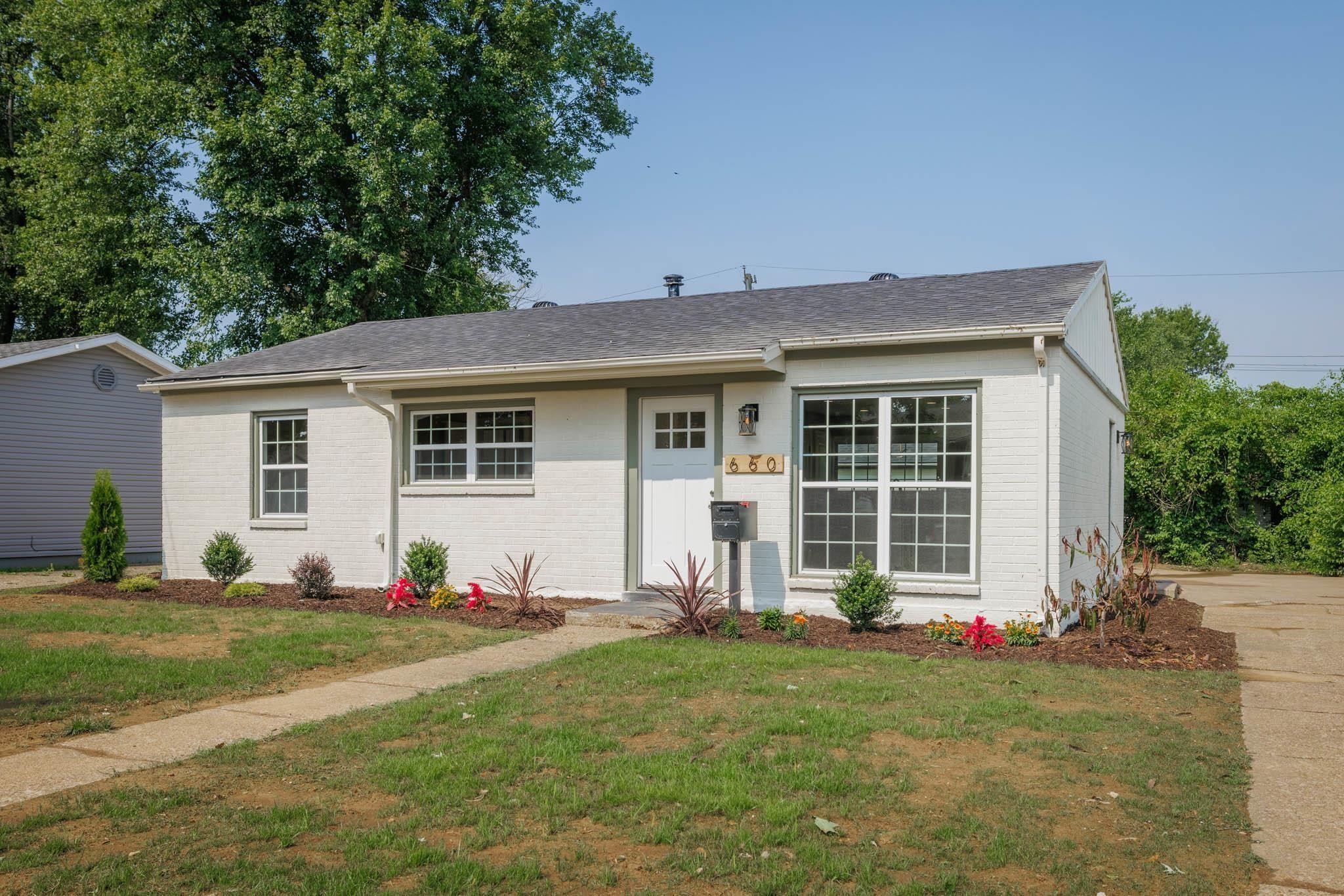 660 Fargo St., Owensboro, Kentucky 42301, 3 Bedrooms Bedrooms, ,1 BathroomBathrooms,Single Family Residence,For Sale,Fargo St.,91233