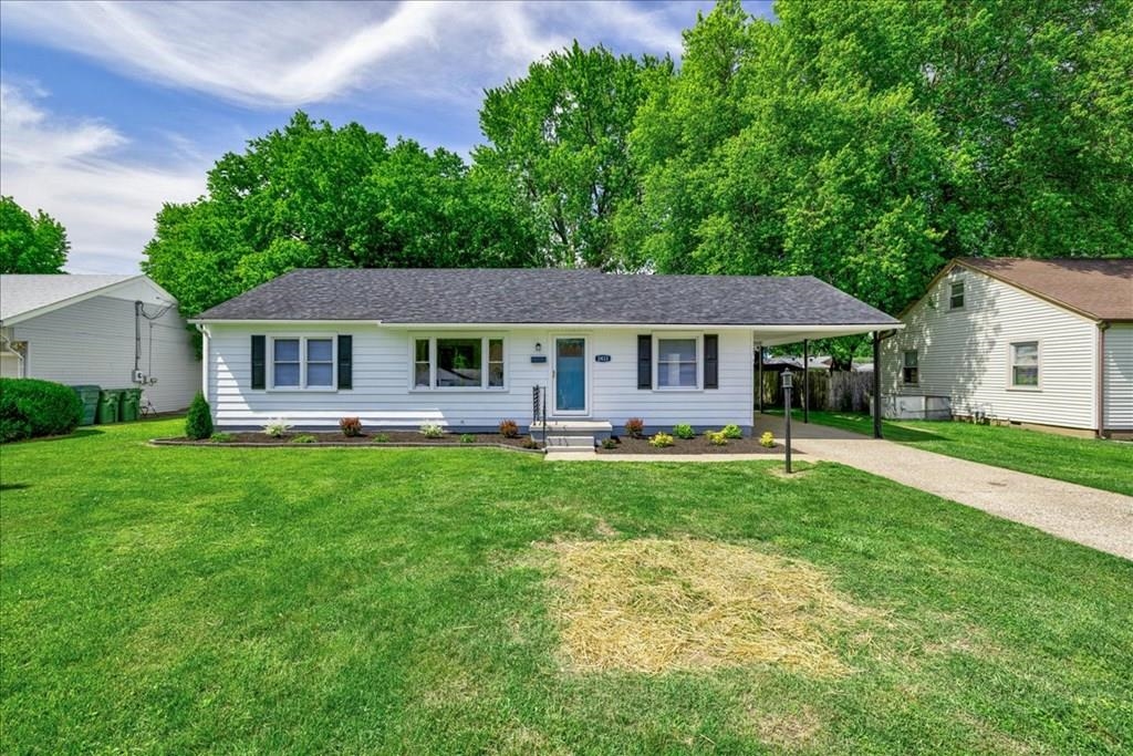 2433 York Street, Owensboro, Kentucky 42301, 3 Bedrooms Bedrooms, ,1 BathroomBathrooms,Single Family Residence,For Sale,York Street,91238
