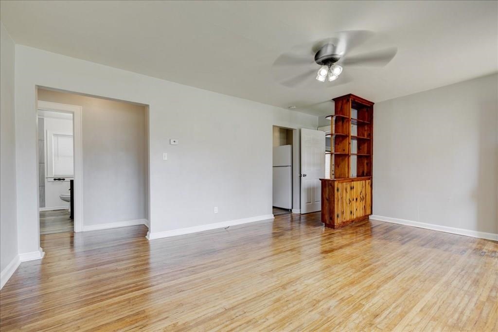 2433 York Street, Owensboro, Kentucky 42301, 3 Bedrooms Bedrooms, ,1 BathroomBathrooms,Single Family Residence,For Sale,York Street,91238
