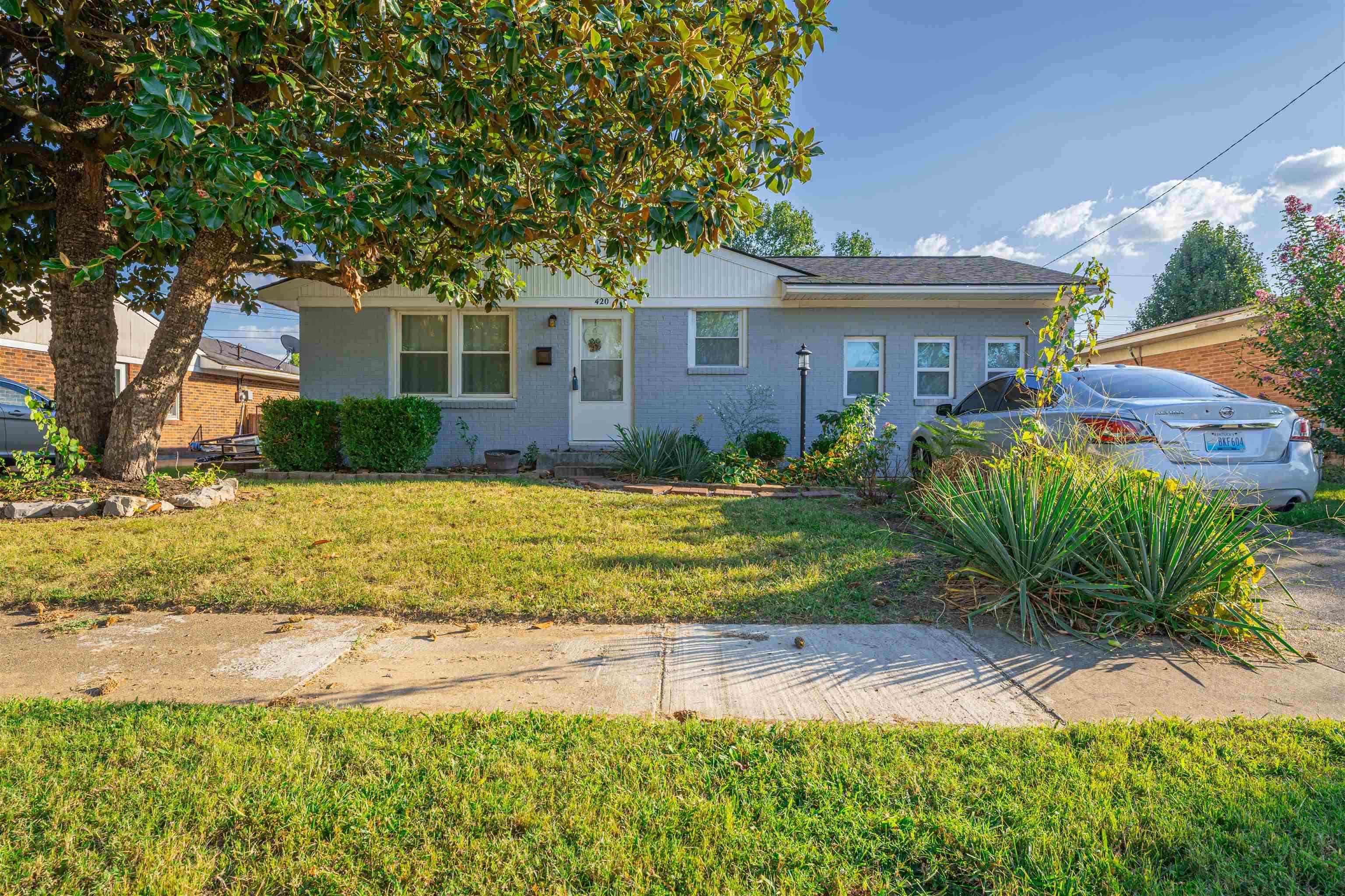 420 Catalina Drive, Owensboro, Kentucky 42303, 3 Bedrooms Bedrooms, ,1 BathroomBathrooms,Single Family Residence,For Sale,Catalina Drive,91244